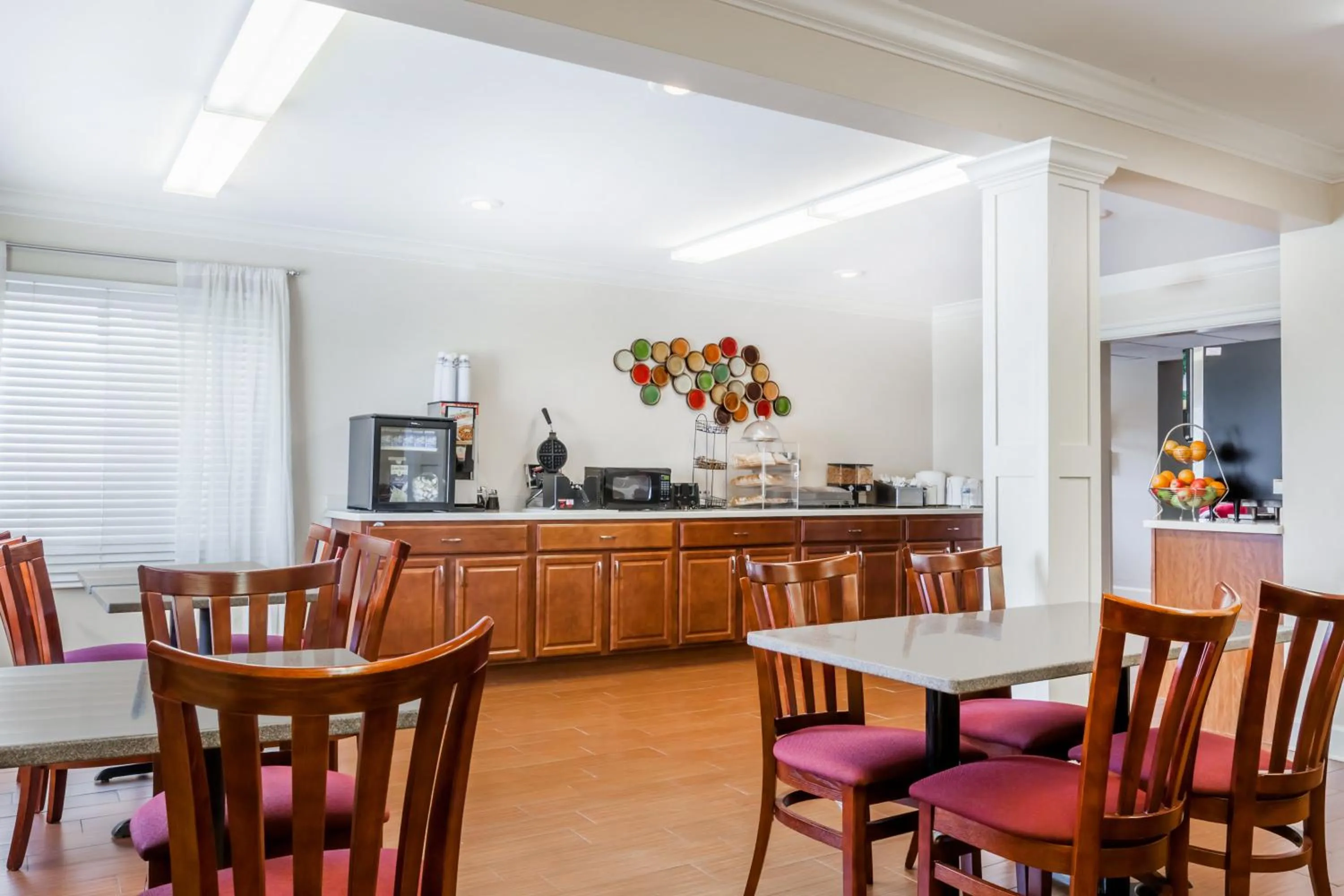 Breakfast in Ramada by Wyndham Tell City