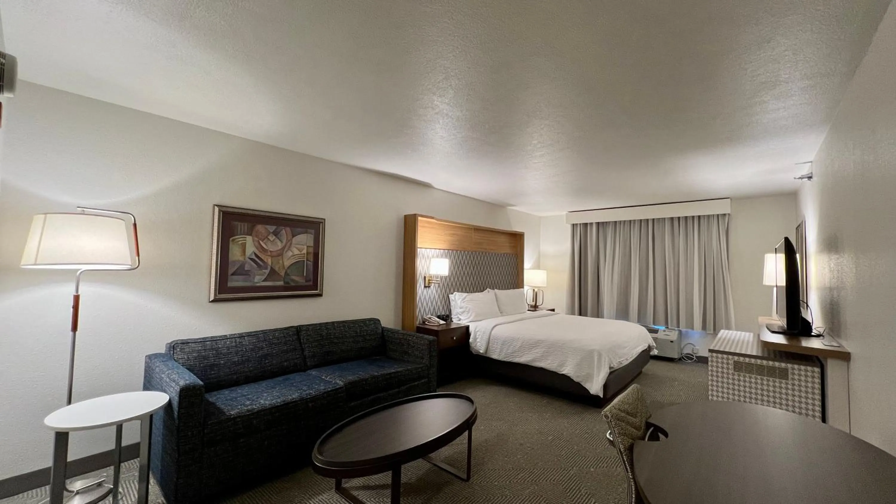 Bed in Holiday Inn Rock Springs by IHG