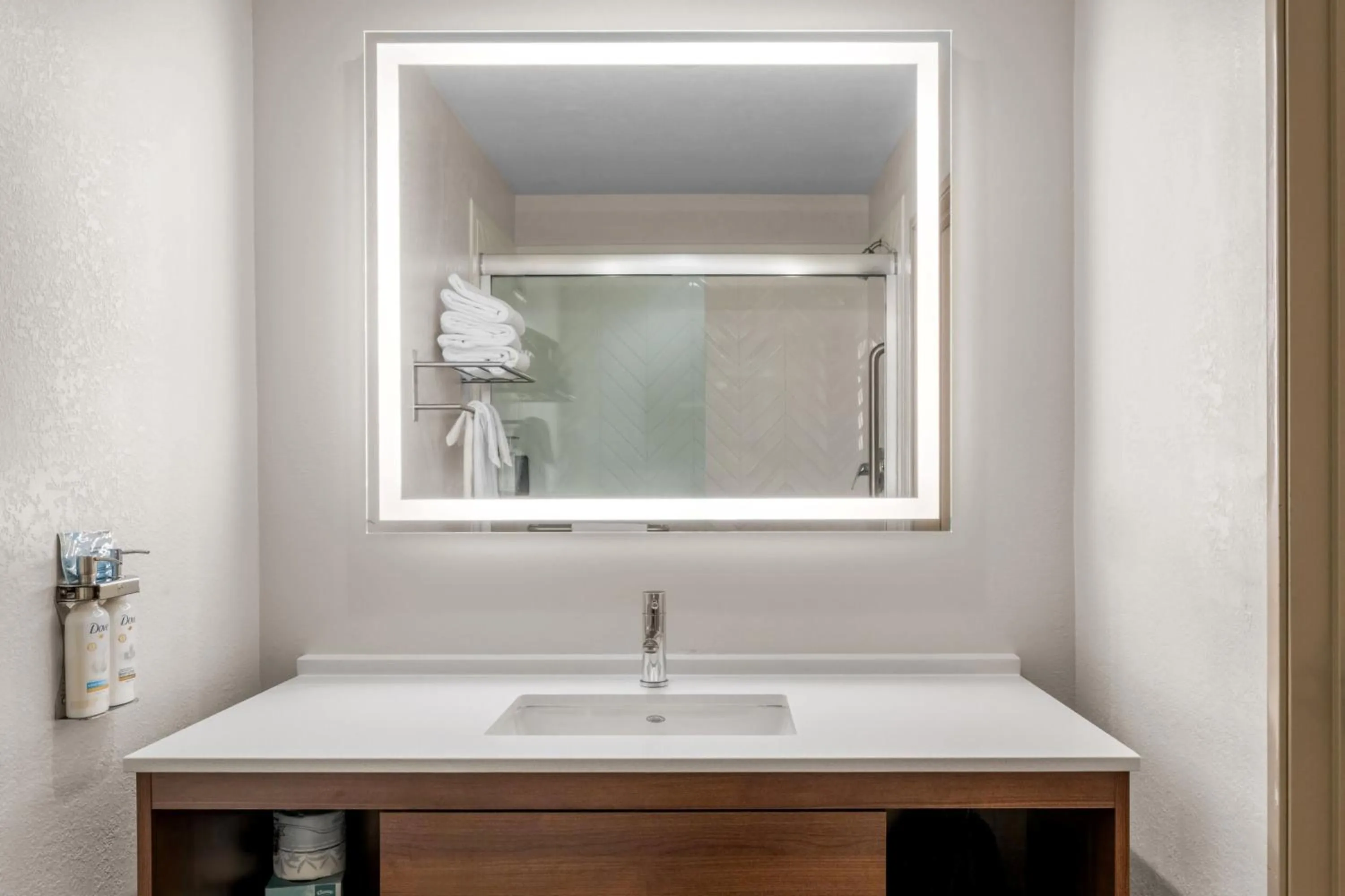 Photo of the whole room in Holiday Inn Rock Springs by IHG