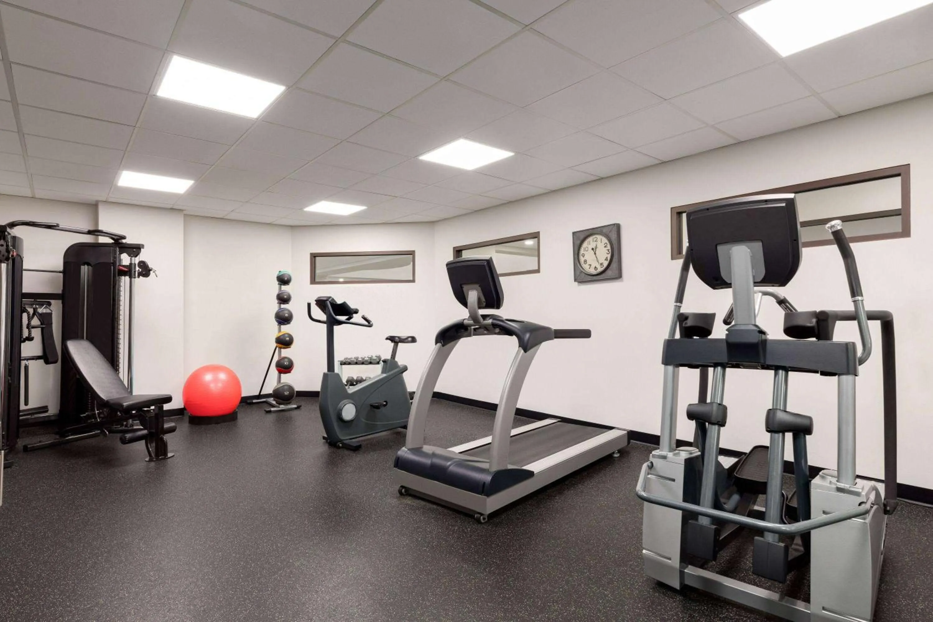 Wingate by Wyndham Green Bay