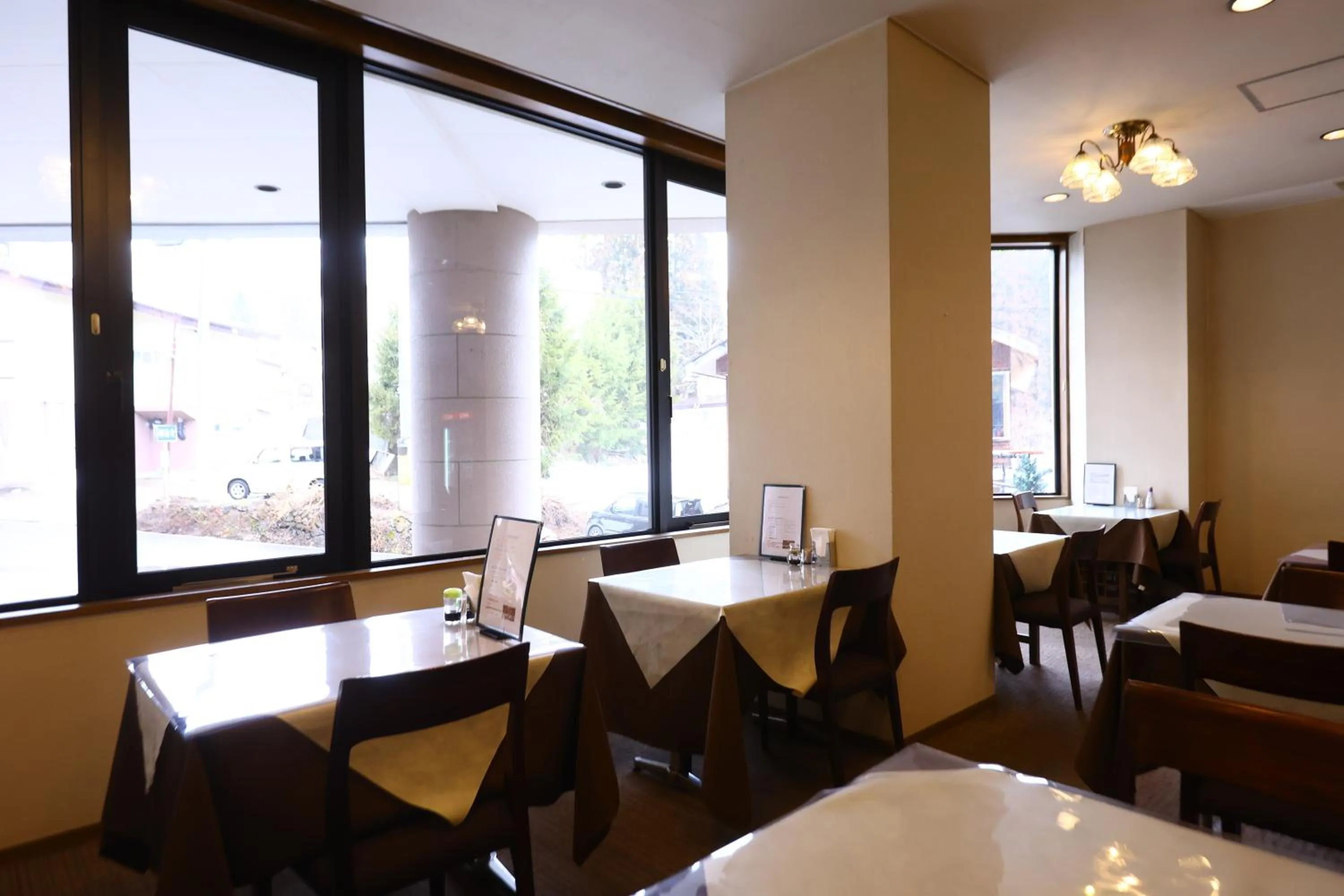 Restaurant/places to eat in Hotel Sunplaza Tsugaike