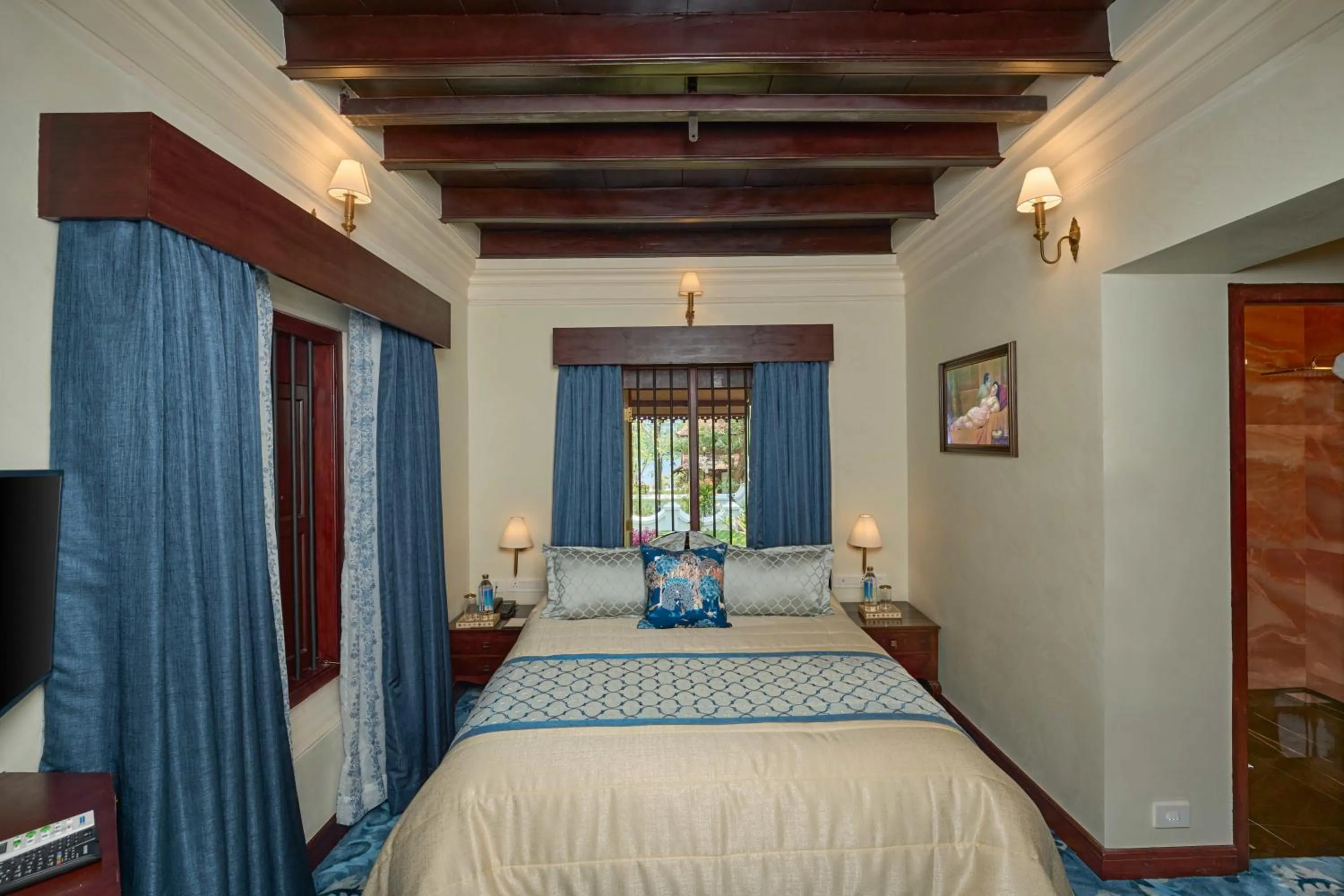 Bedroom, Bed in The Leela Ashtamudi, A Raviz Hotel