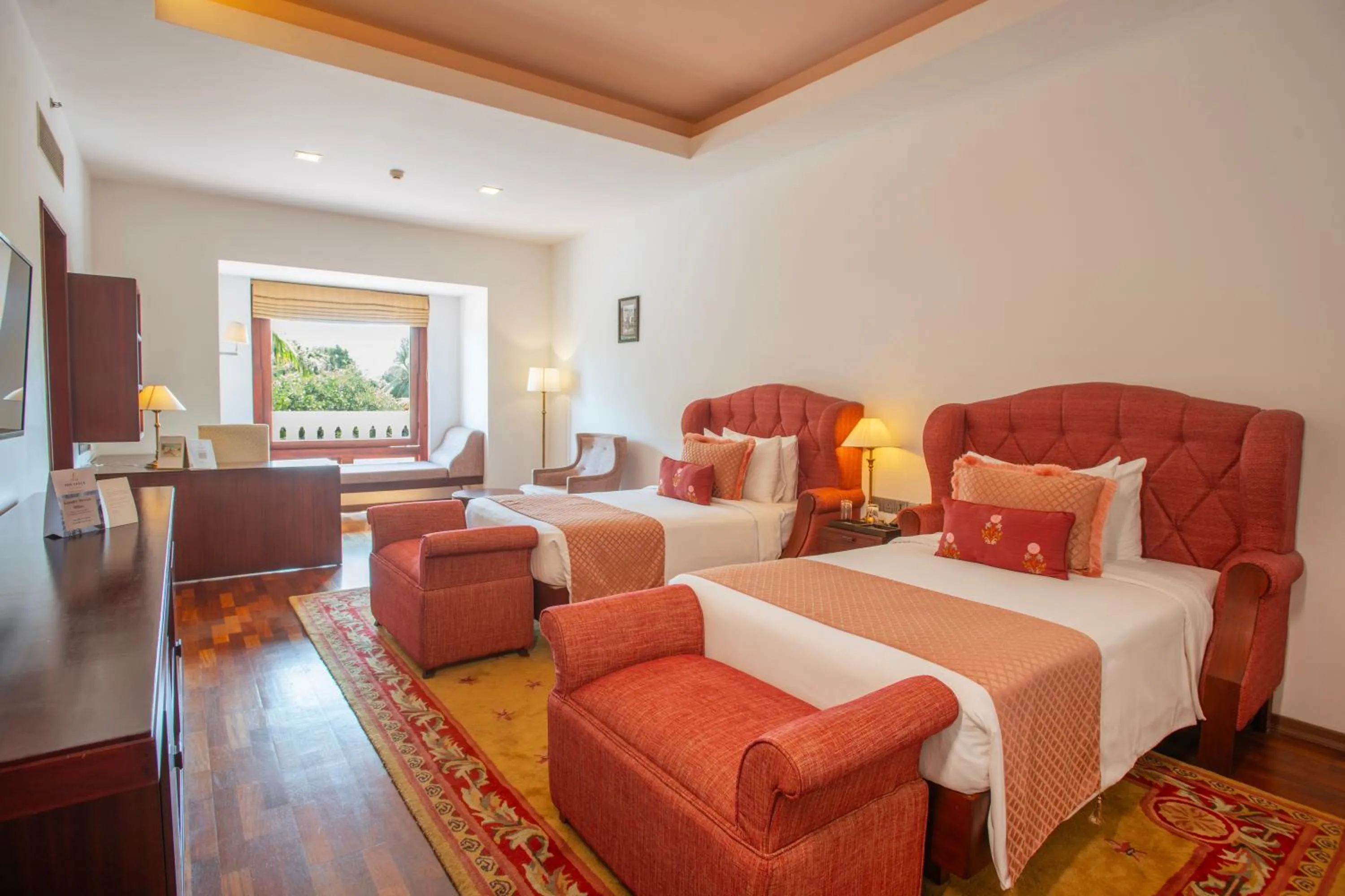 Bed in The Leela Ashtamudi, A Raviz Hotel