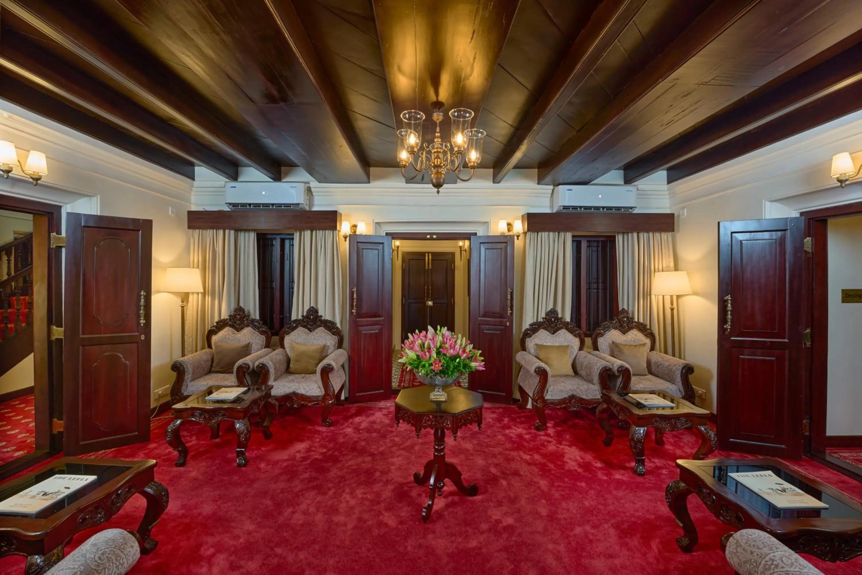 Living room in The Leela Ashtamudi, A Raviz Hotel