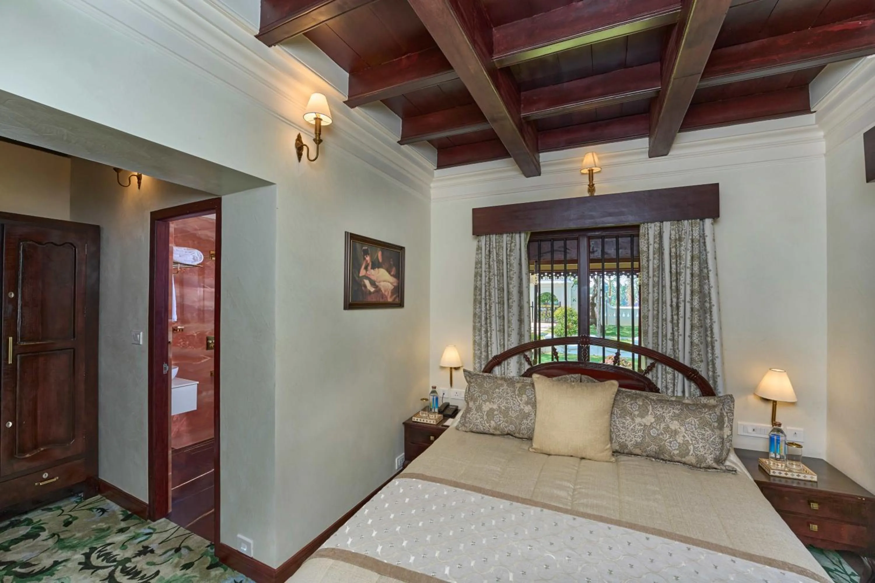 Bed in The Leela Ashtamudi, A Raviz Hotel