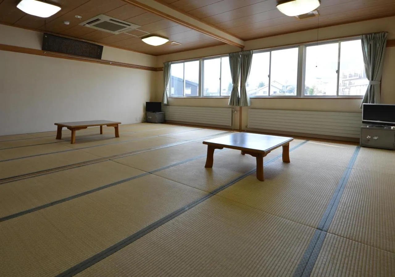 Photo of the whole room in Hotel Meribel Tsugaike