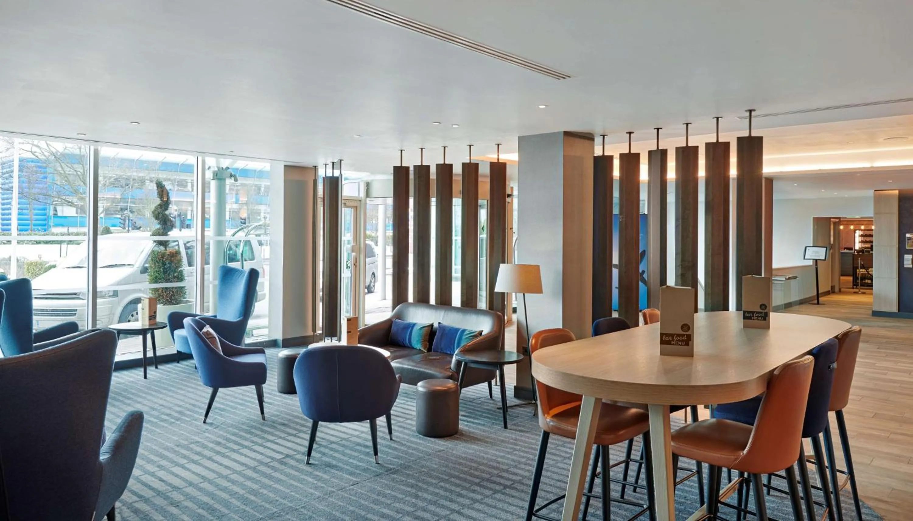 Lobby or reception in Hyatt Place London Heathrow Airport