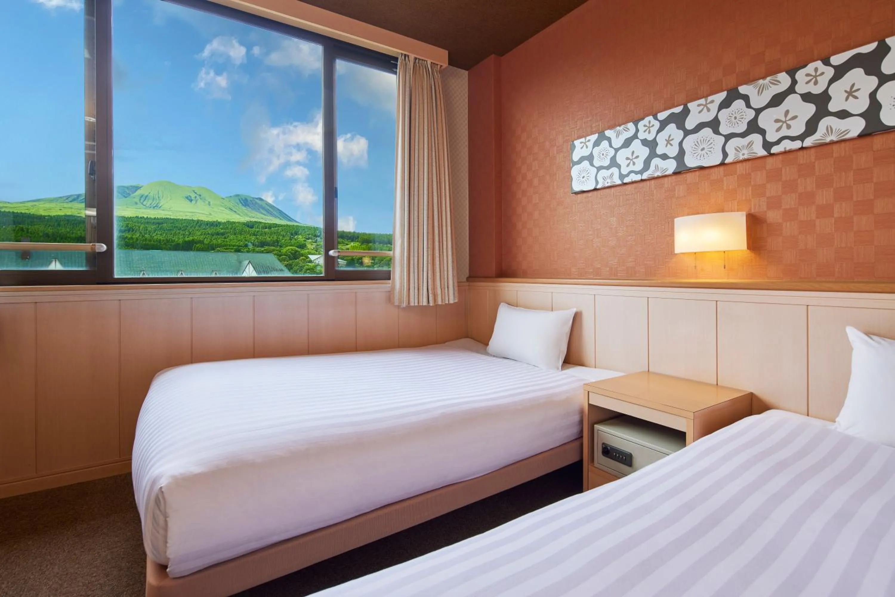 Bedroom, Bed in Hotel Aso No Tsukasa