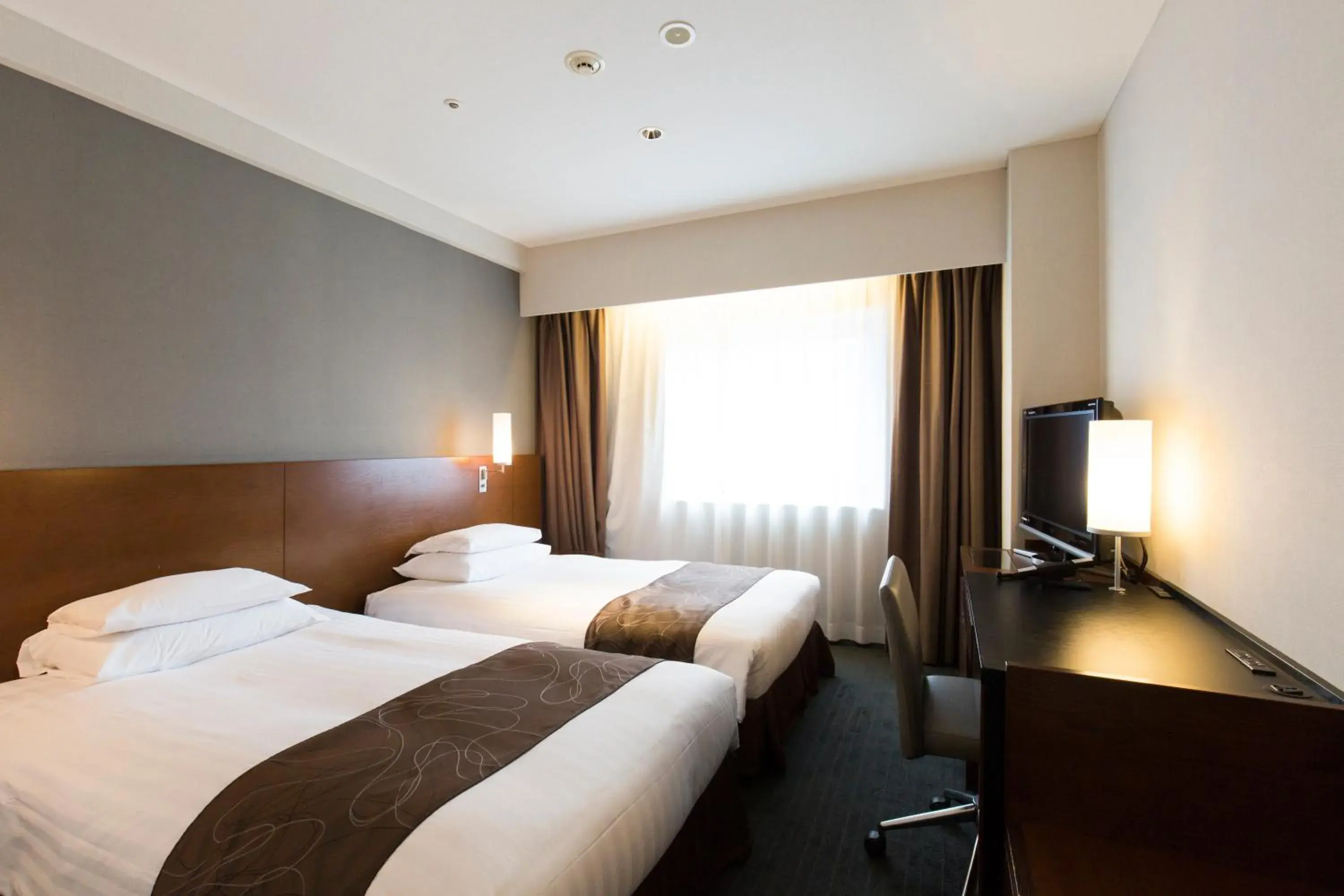 Standard Twin Room - single occupancy - Non-Smoking in Hakata Excel Hotel Tokyu Standard Twin Room - single occupancy - Non-Smoking in Hakata Excel Hotel Tokyu