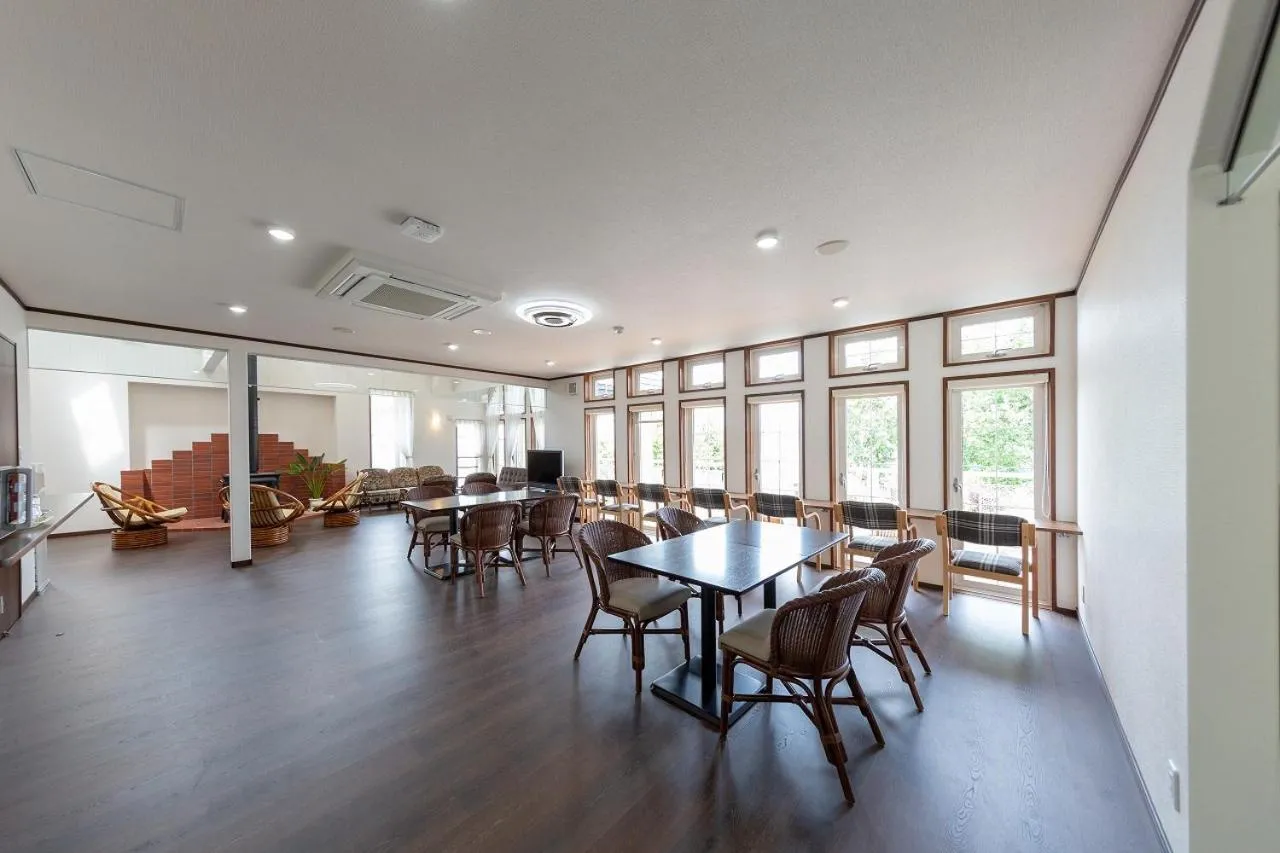 Communal lounge/ TV room in Pension Lavender