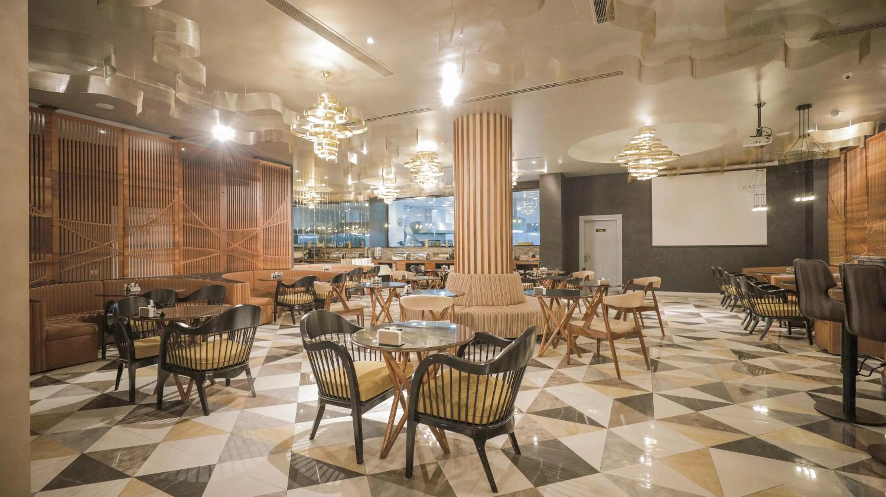 Restaurant/Places to Eat in Teatro Rooms Hotel