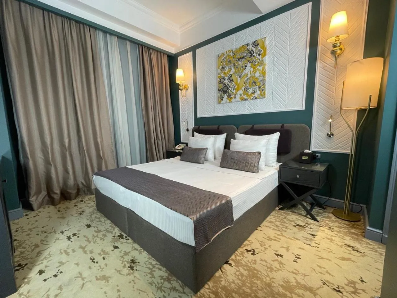 Teatro Rooms Hotel