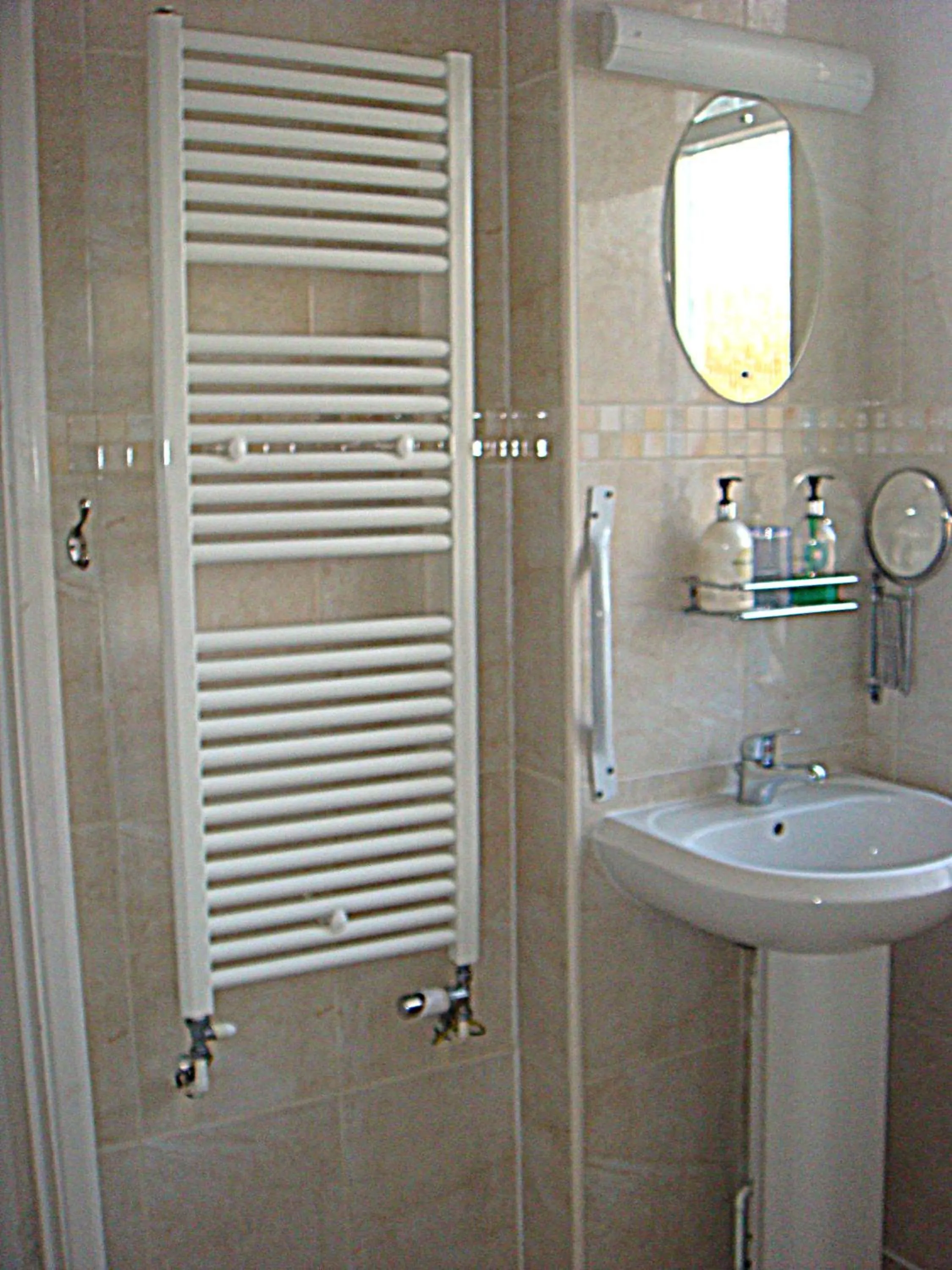 Bathroom in Malvern House