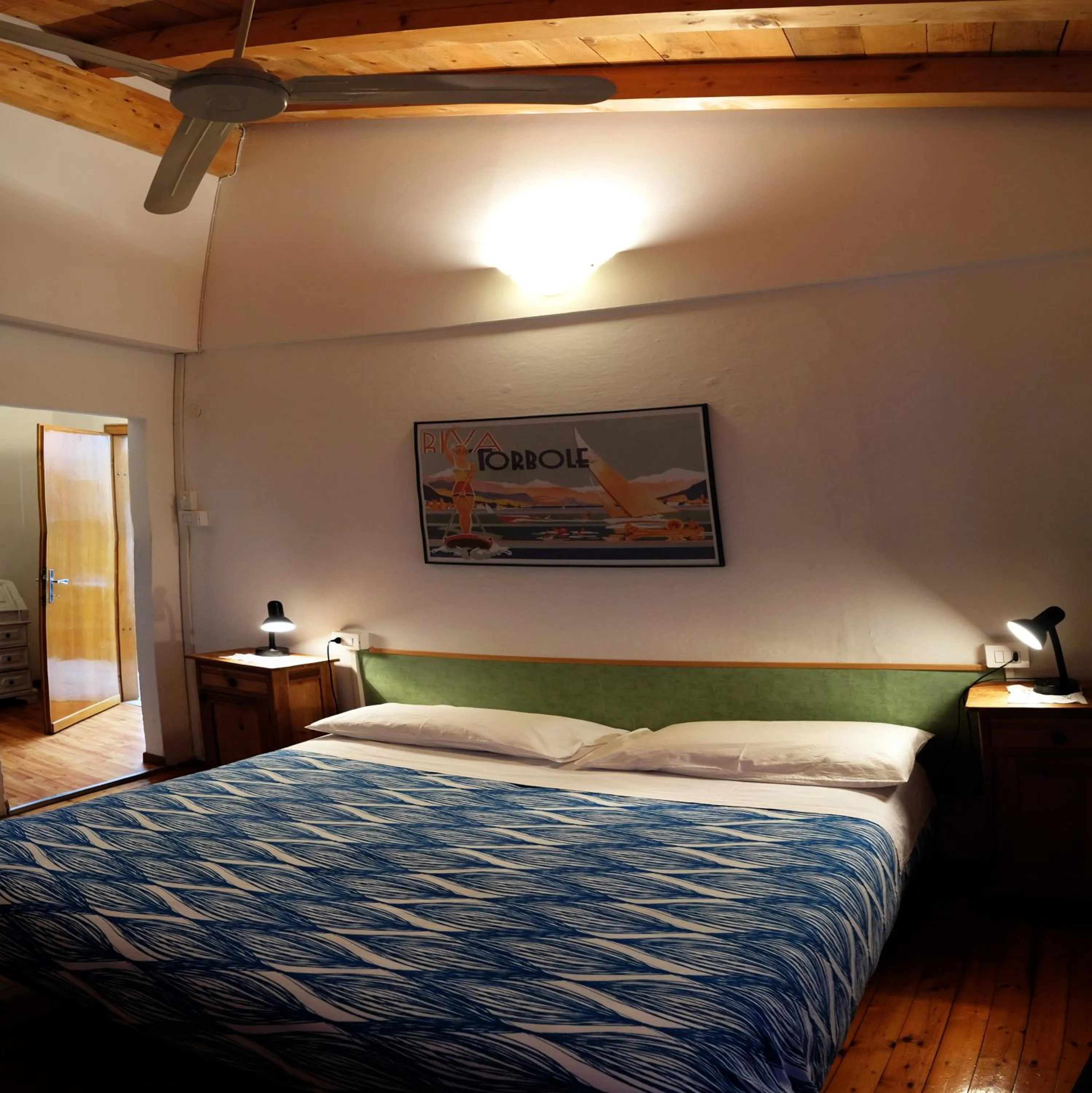 Photo of the whole room, Bed in Albergo La Montanara