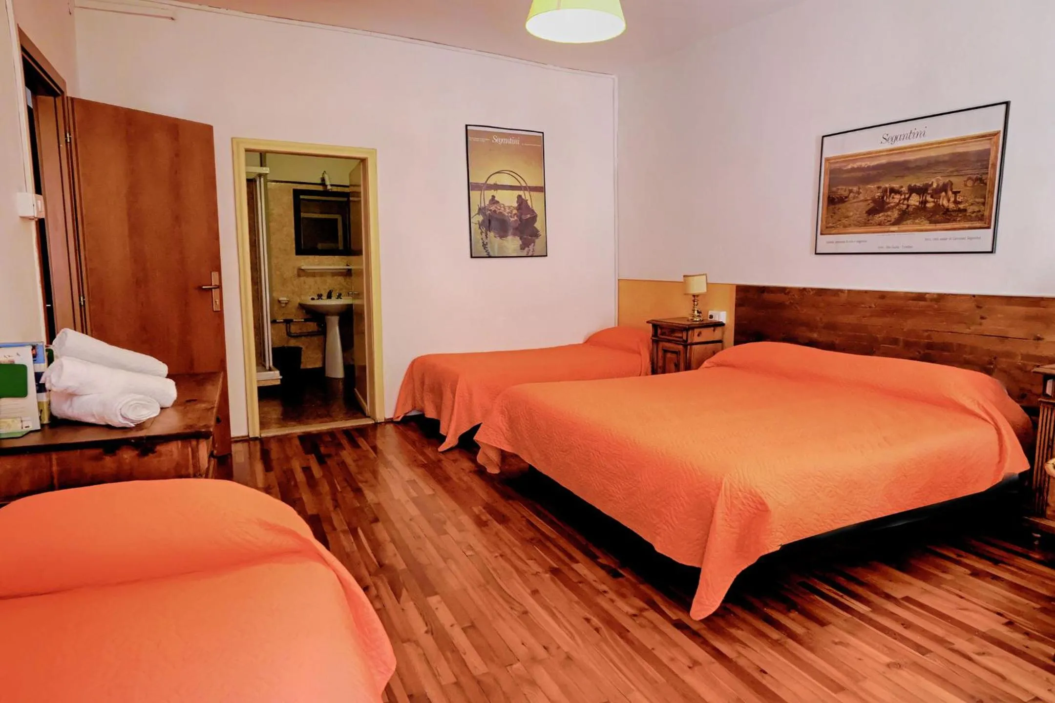 Bedroom, Bed in Albergo La Montanara