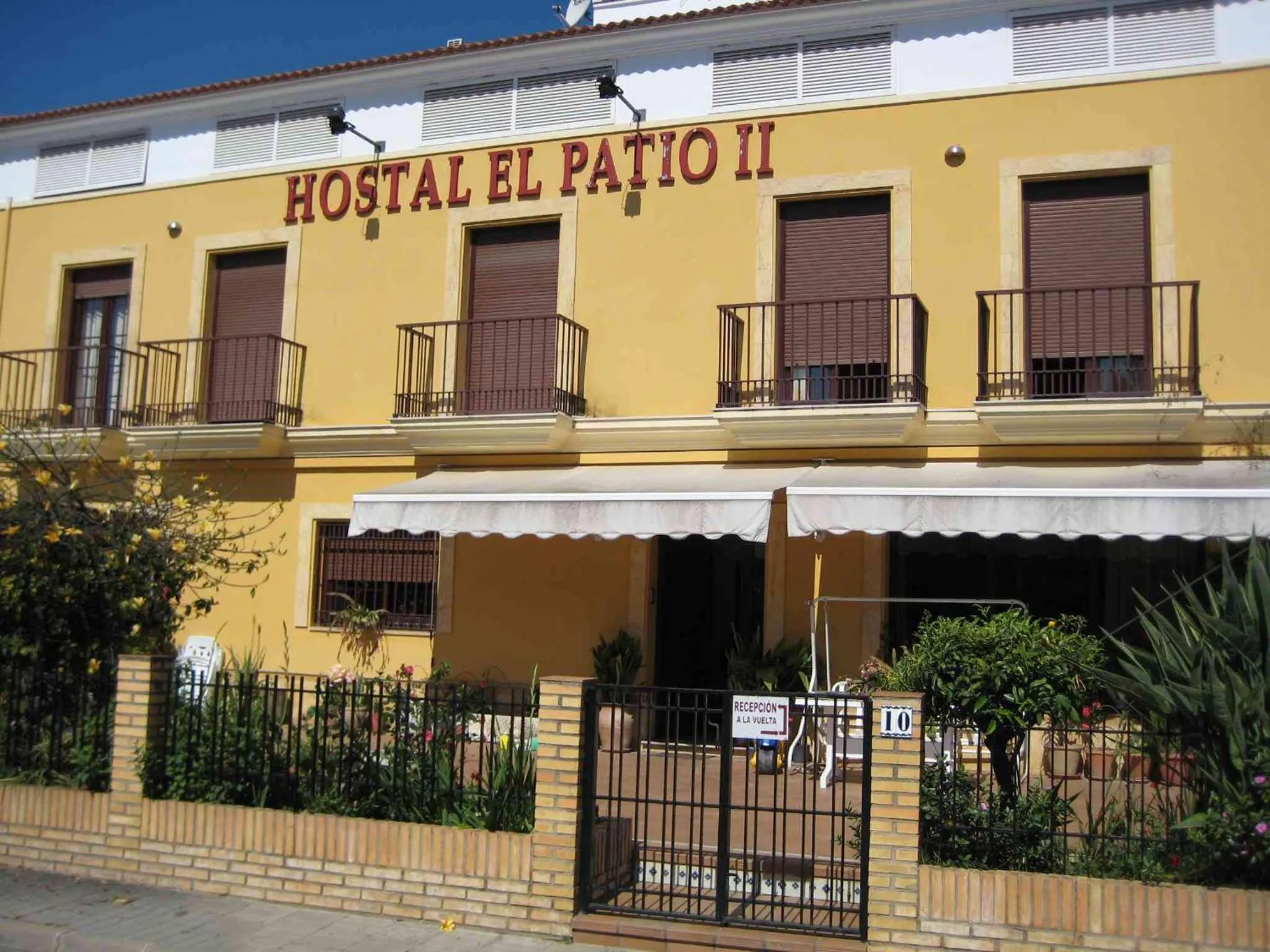 Facade/entrance in Hostal Boutique El Patio Lepe
