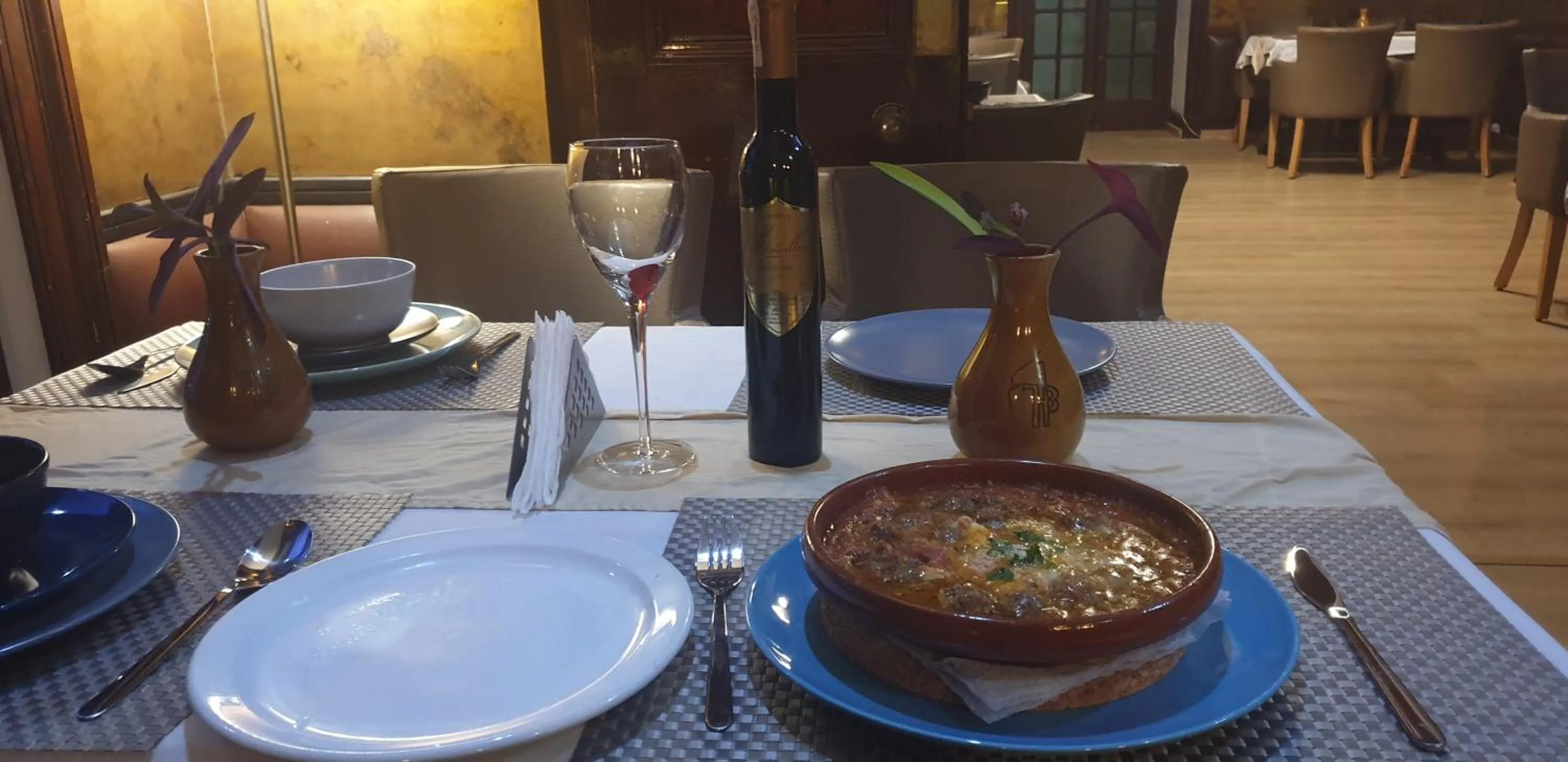 Food and drinks in Hotel Batha