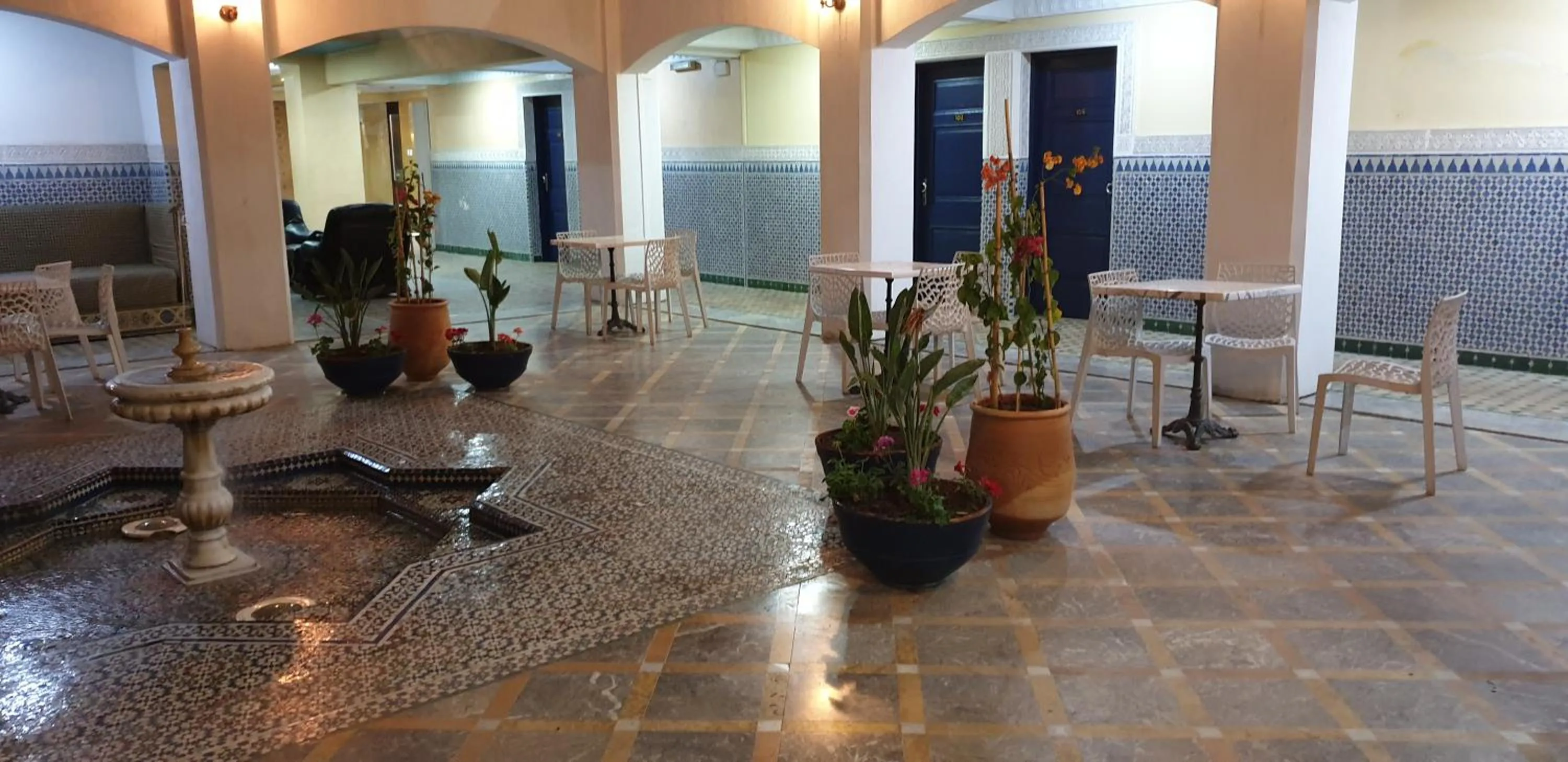 Patio in Hotel Batha