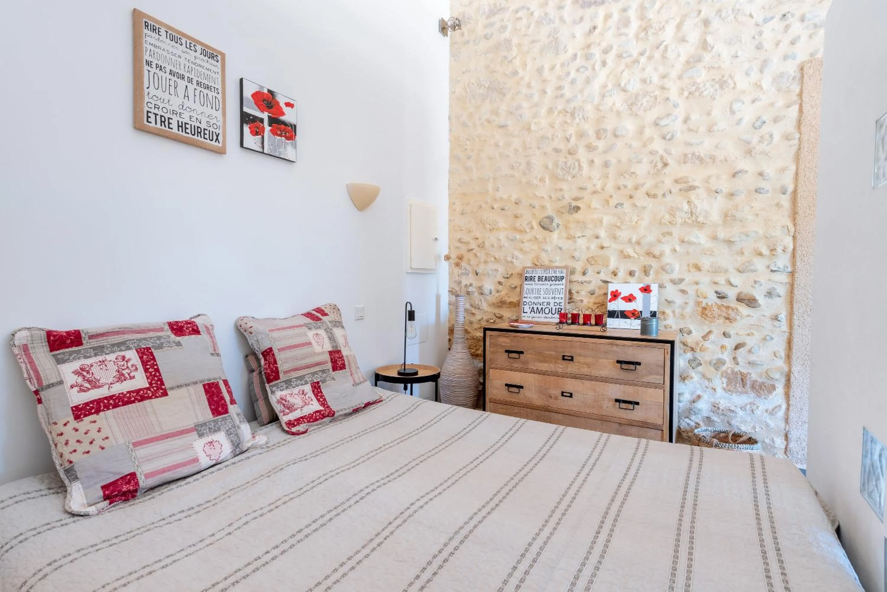 Decorative detail in Le Domaine de Tini