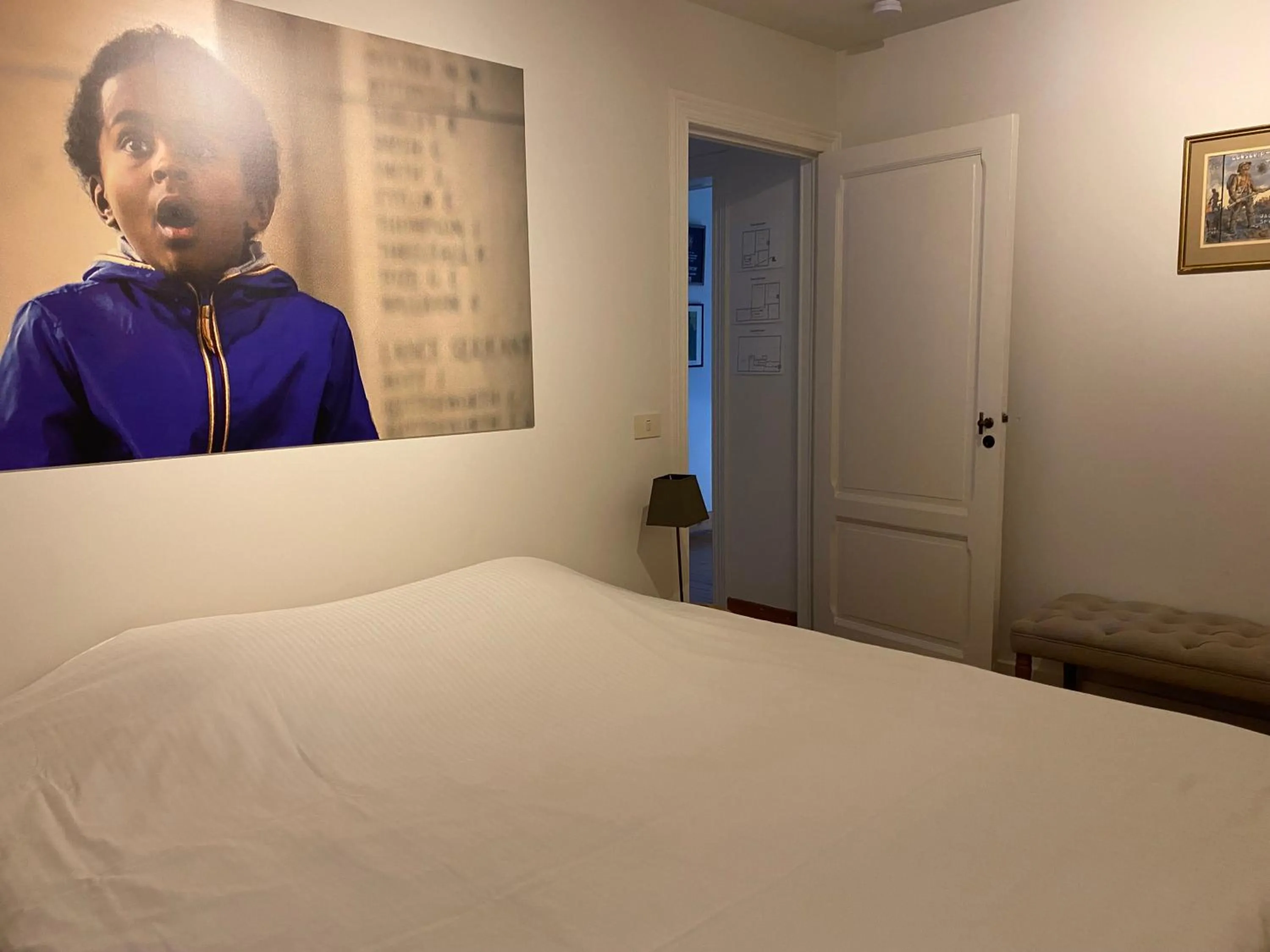 Bedroom, Bed in Menin Gate House