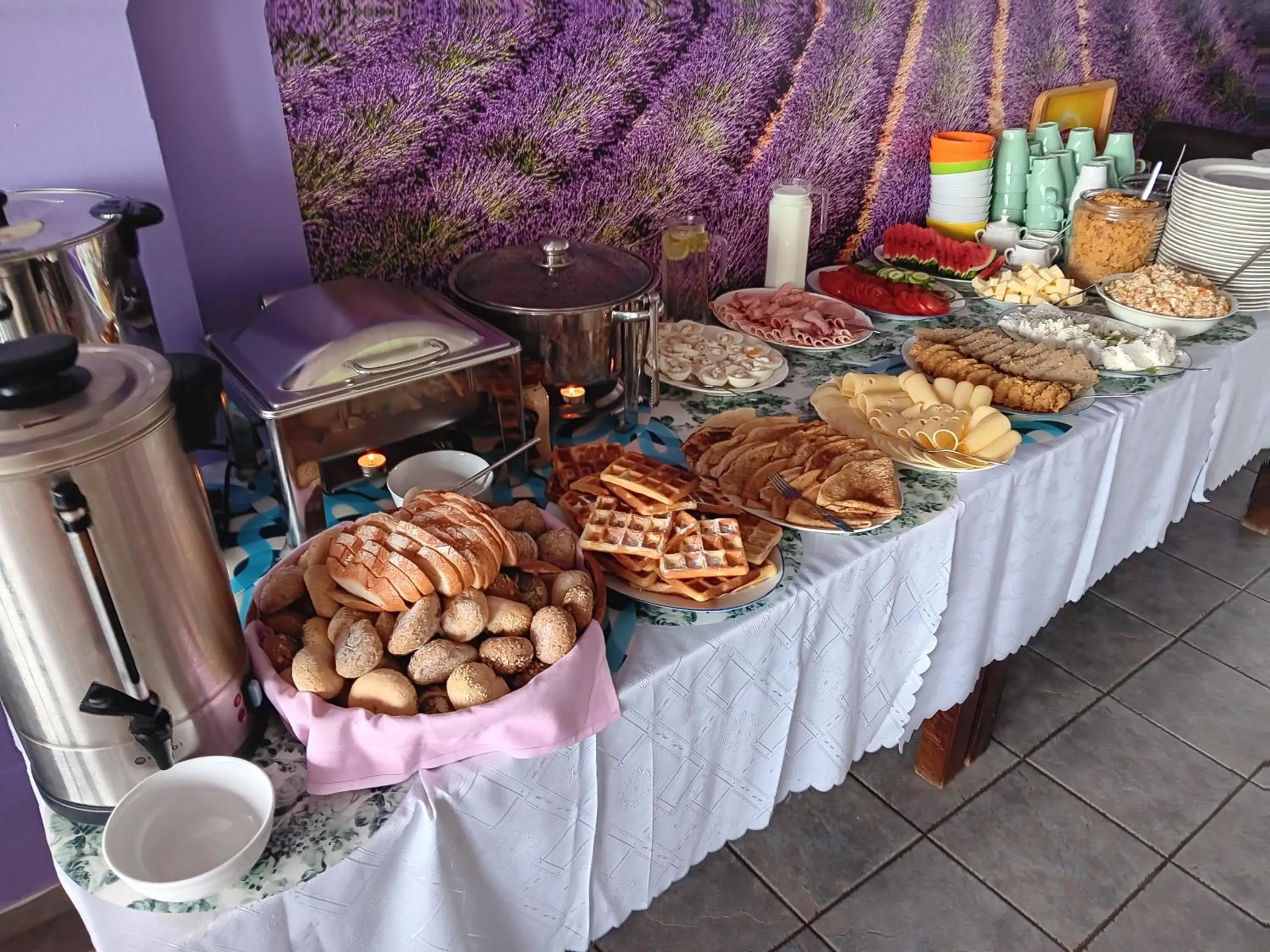 Restaurant/places to eat in Lawendowy Dworek