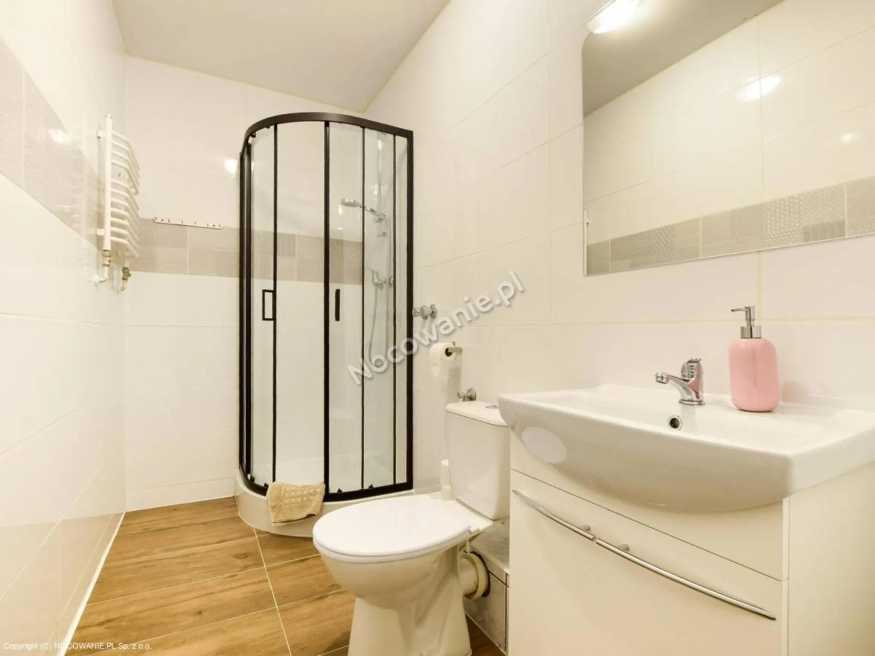 Shower in Lawendowy Dworek