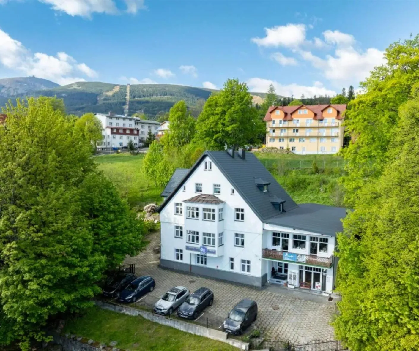 Property building in Lawendowy Dworek