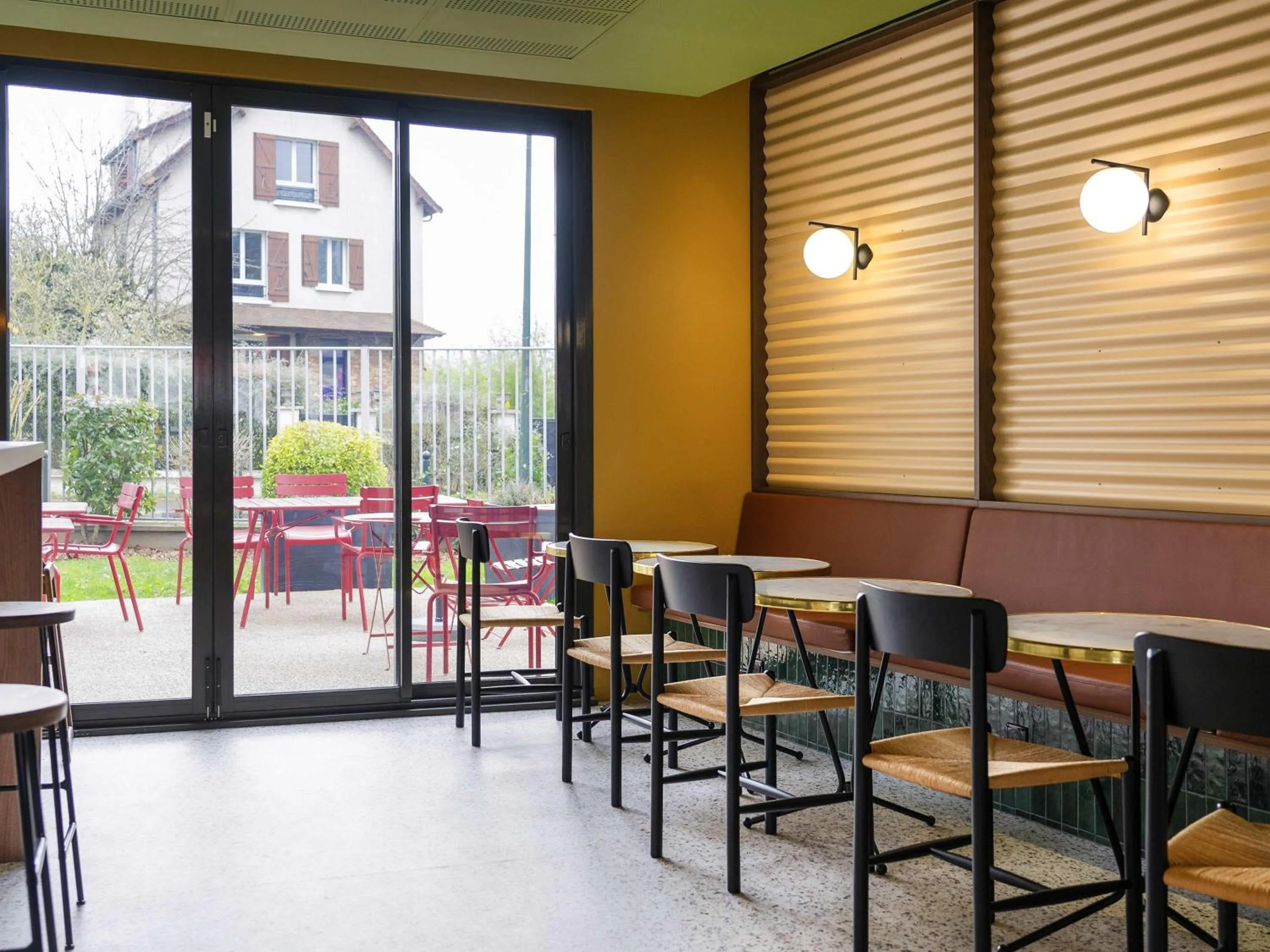 Property building in ibis Styles Versailles Saint Quentin en Yvelines