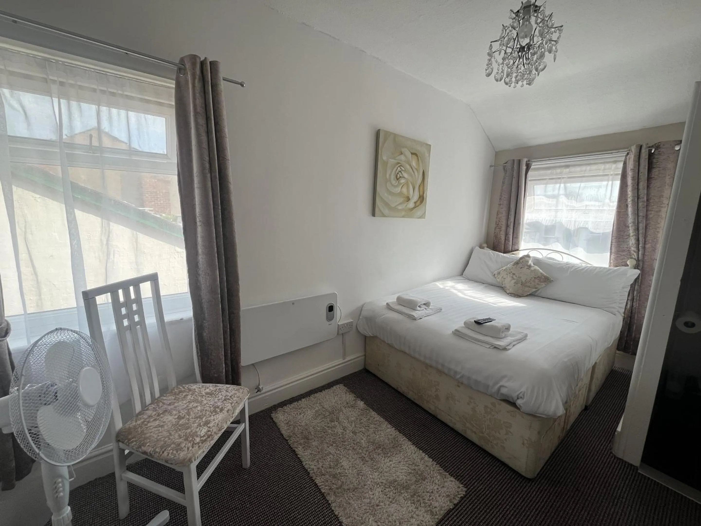 Bedroom, Bed in Stay at 25