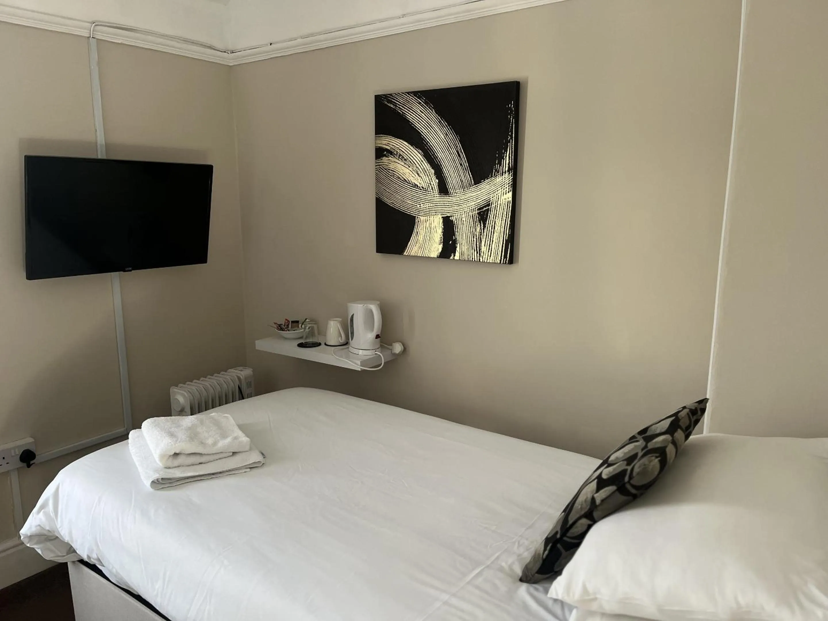 Bedroom, Bed in Stay at 25