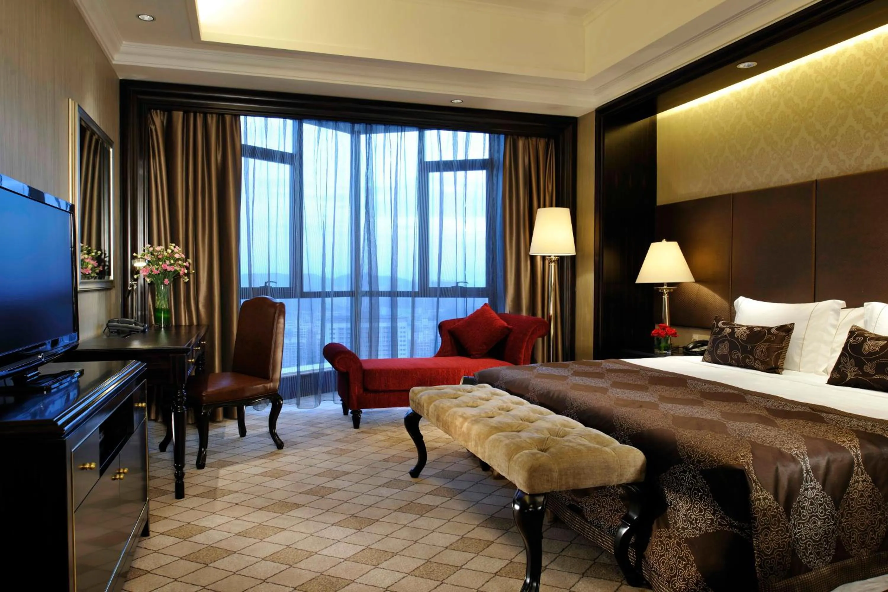 Bedroom, Bed in The COLI Hotel Shenzhen