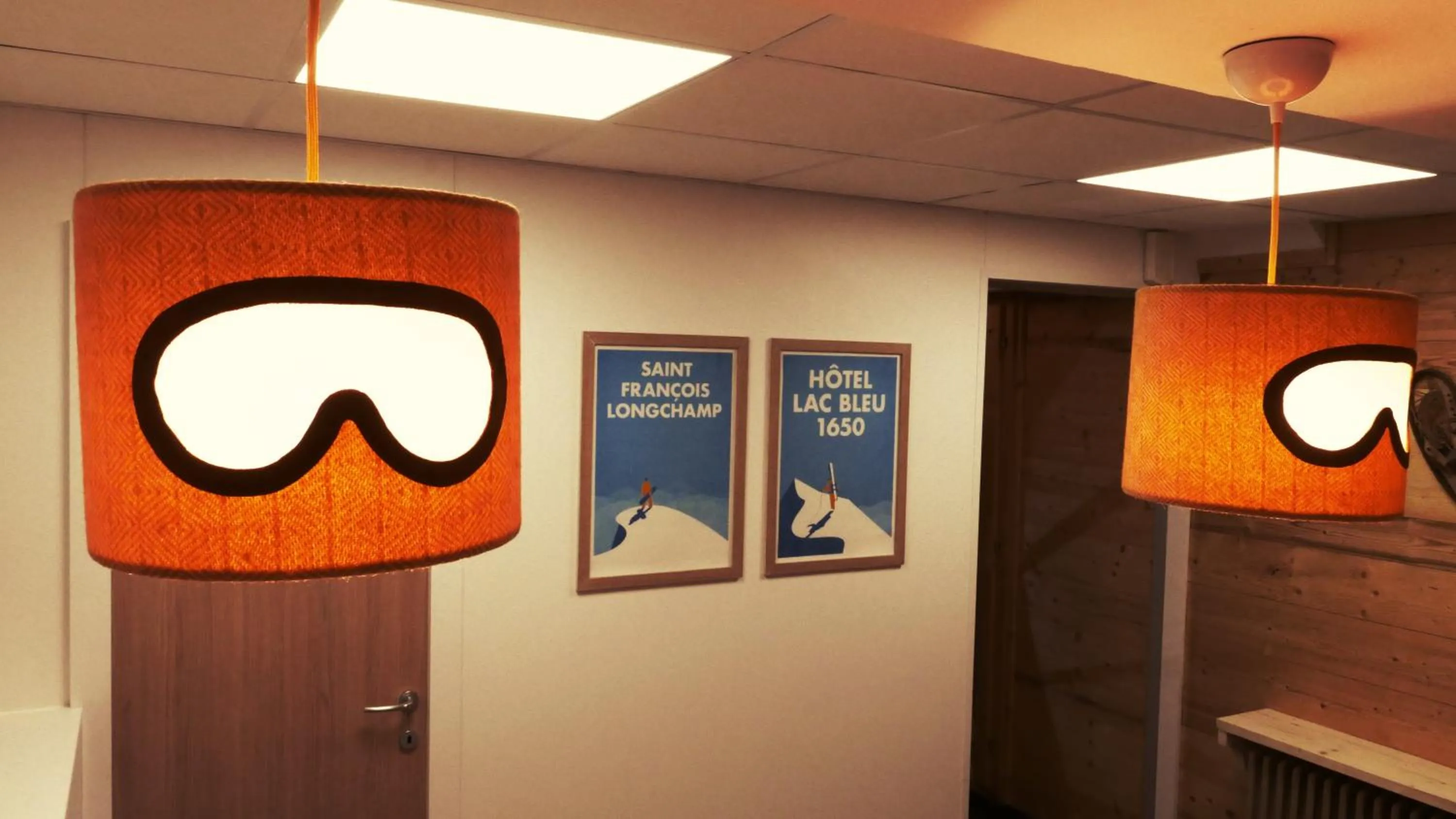 Decorative detail in Hotel Lac Bleu 1650