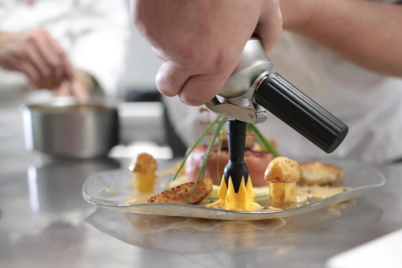 Restaurant/places to eat in Hotel Lac Bleu 1650