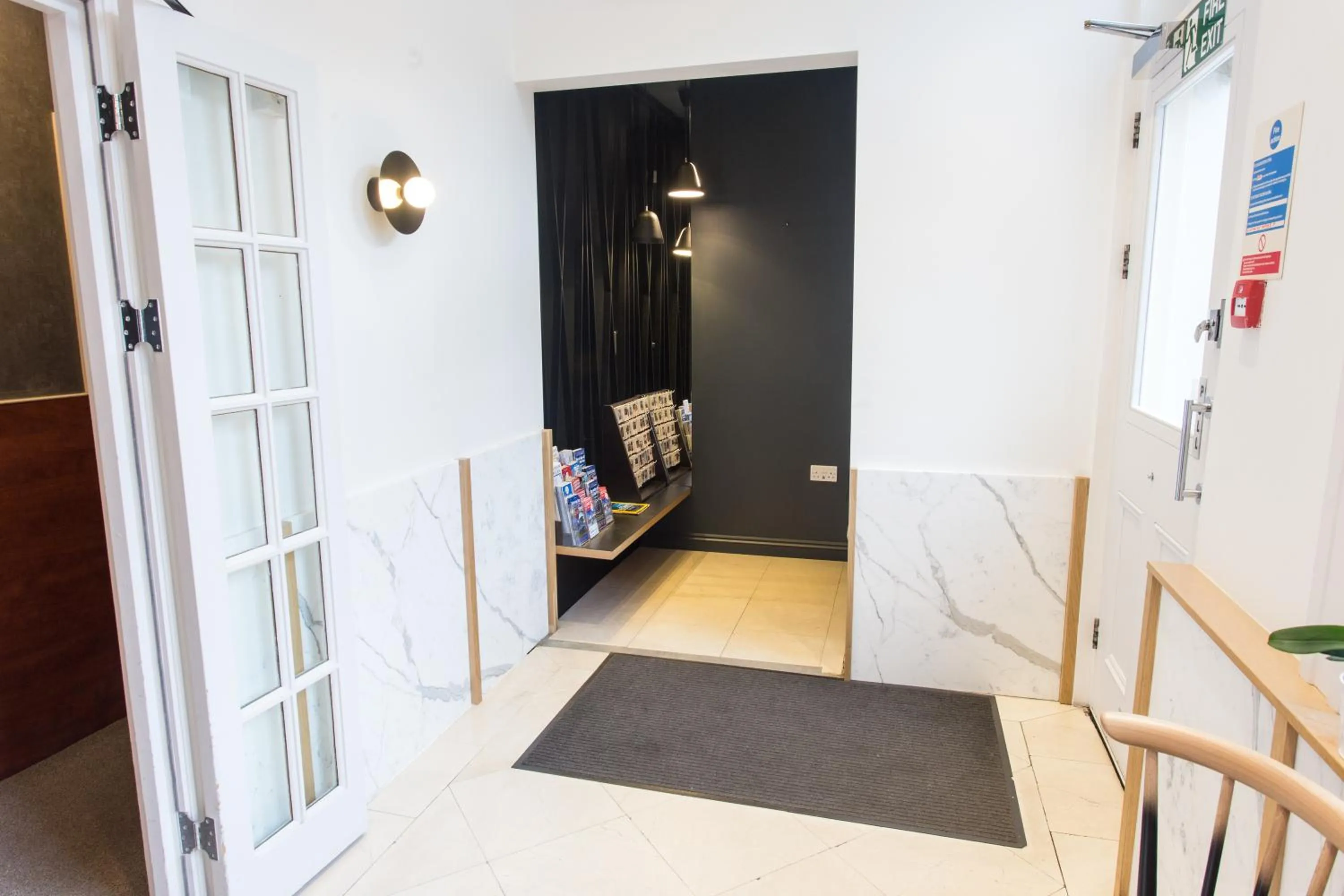 Lobby or reception in Wardonia Hotel Kings Cross