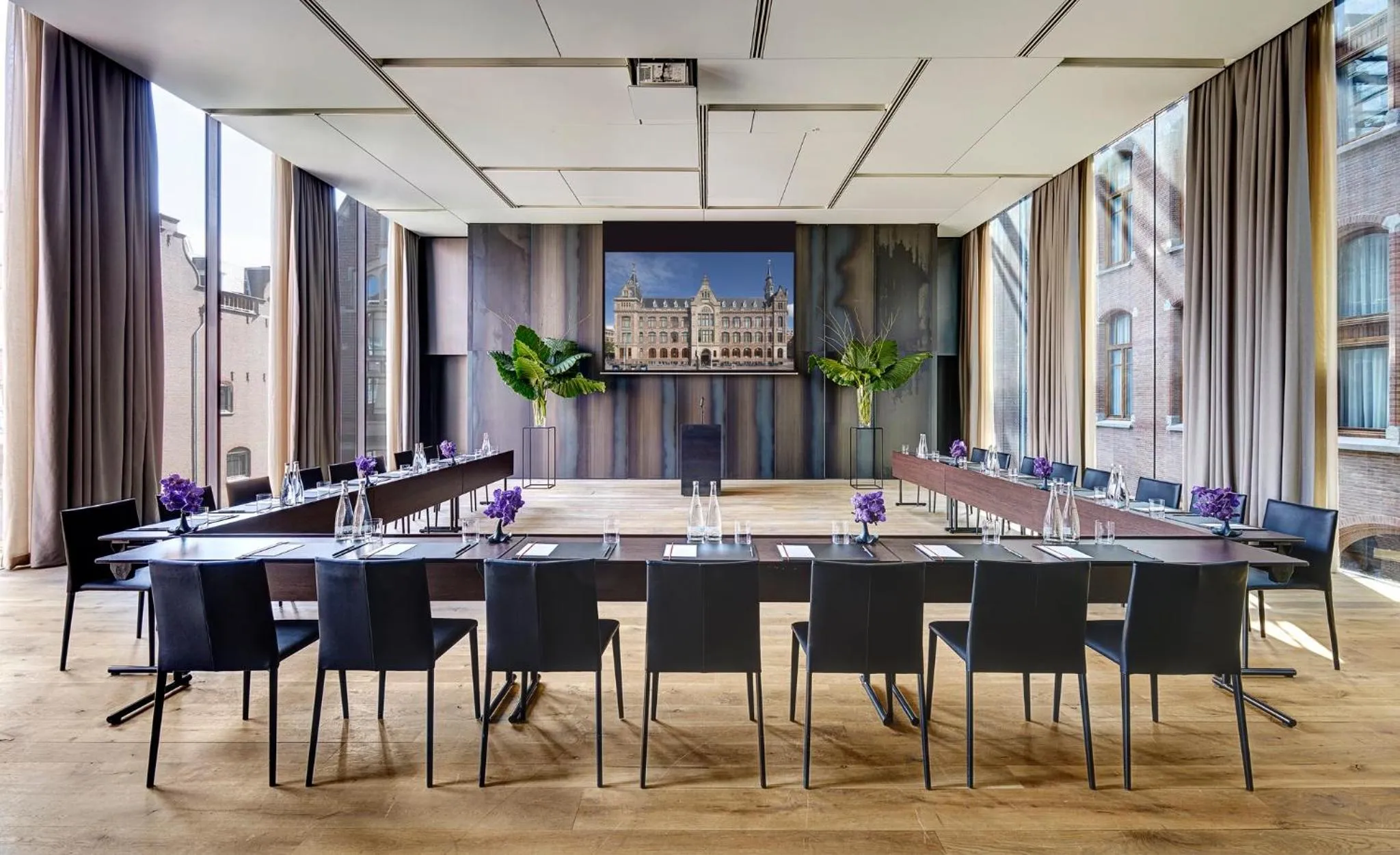 Meeting/conference room in Conservatorium Hotel - Operated by Mandarin Oriental
