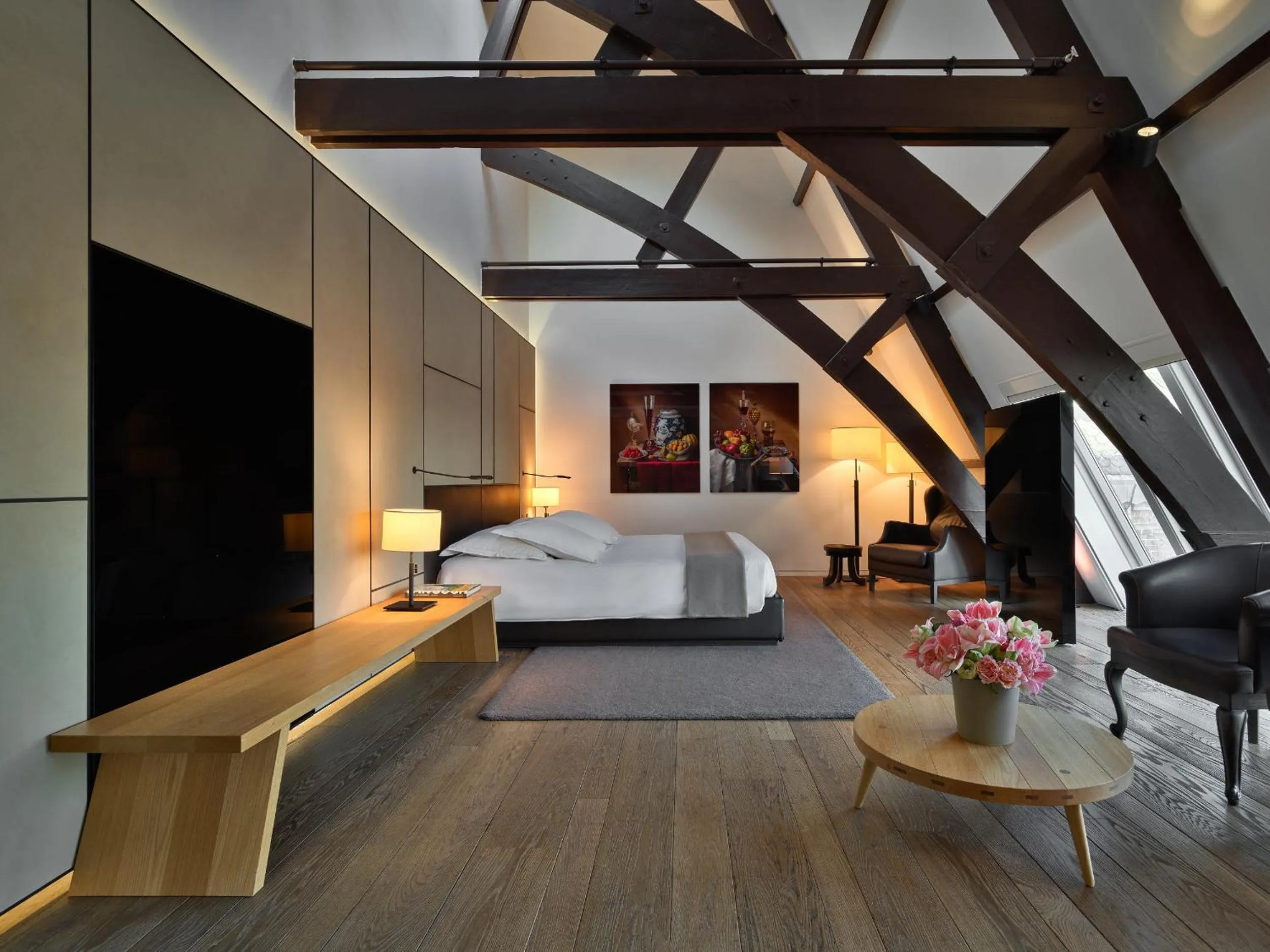 Bedroom, Bed in Conservatorium Hotel - Operated by Mandarin Oriental
