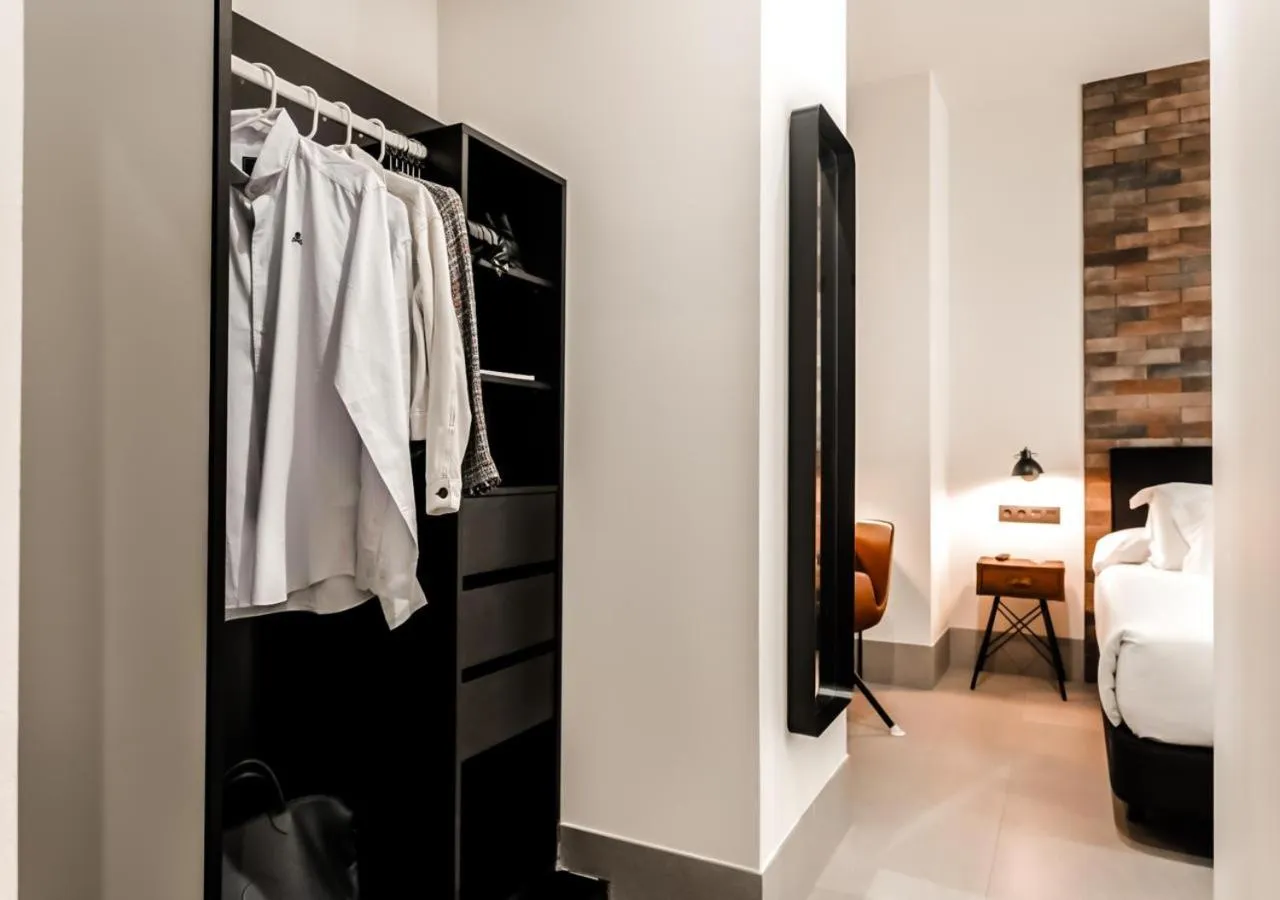 Photo of the whole room, Bed in HO Puerta de Purchena By Olivencia