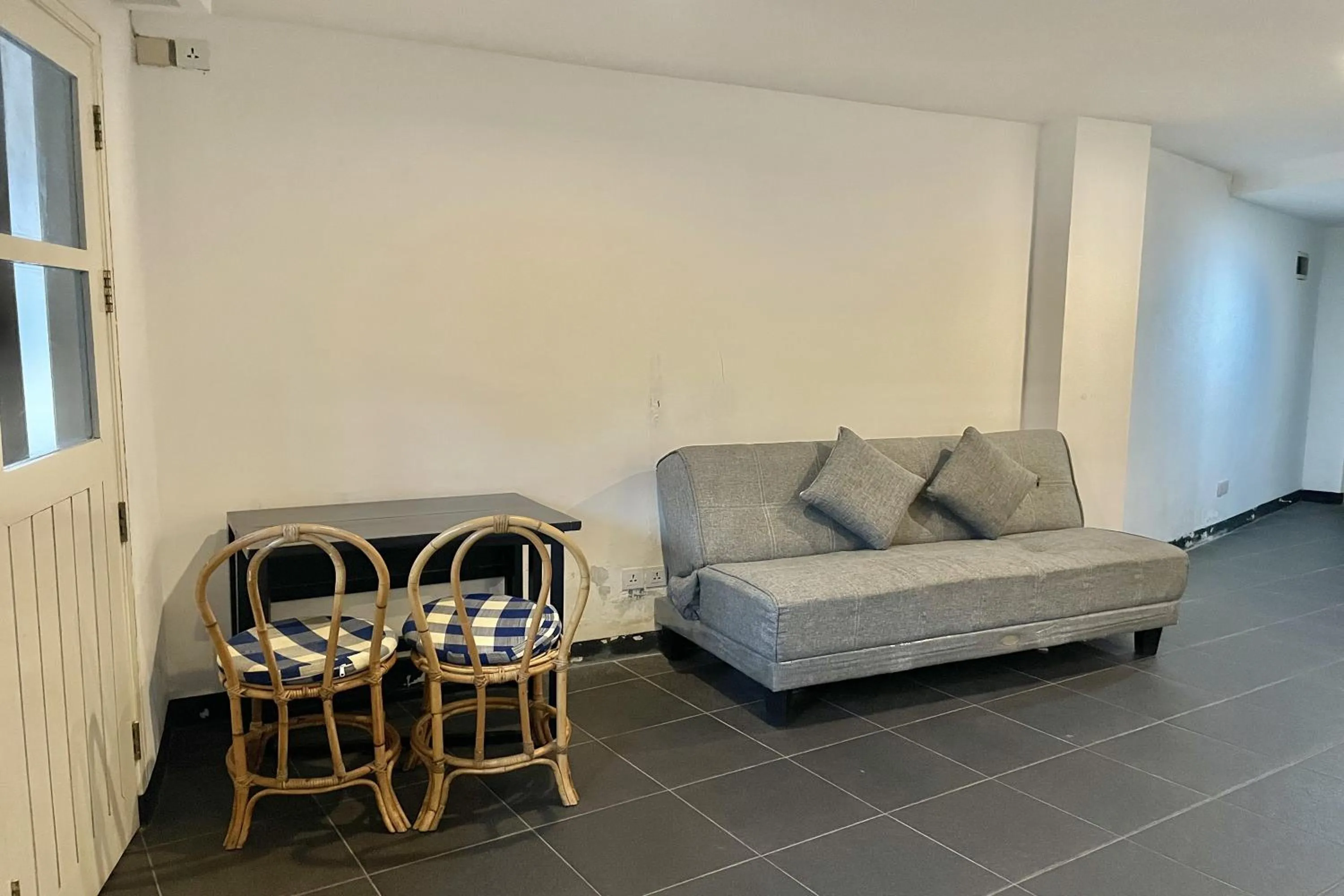 Seating area in Taman Unique Hotel Senggigi