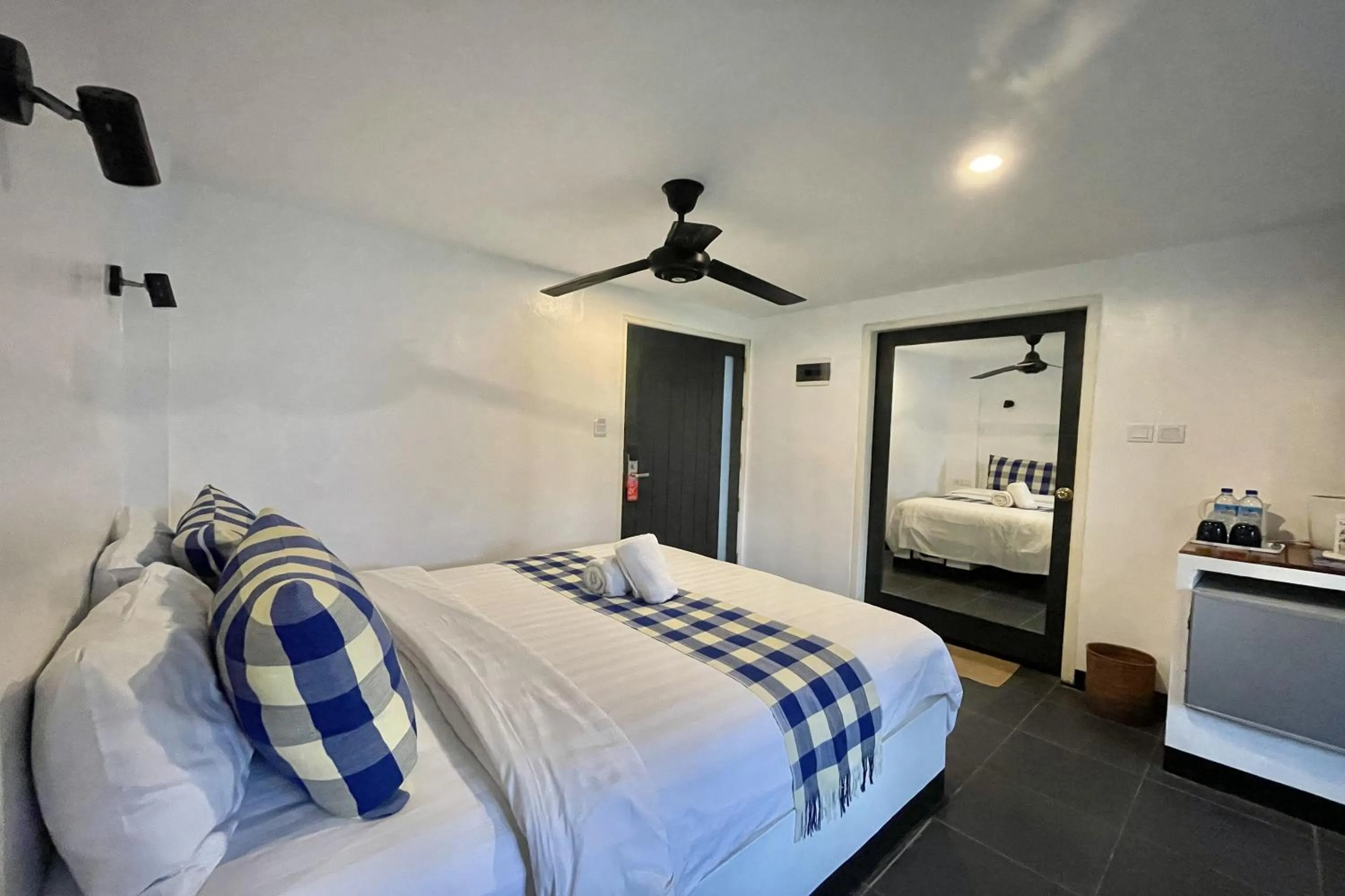 Bedroom, Bed in Taman Unique Hotel Senggigi