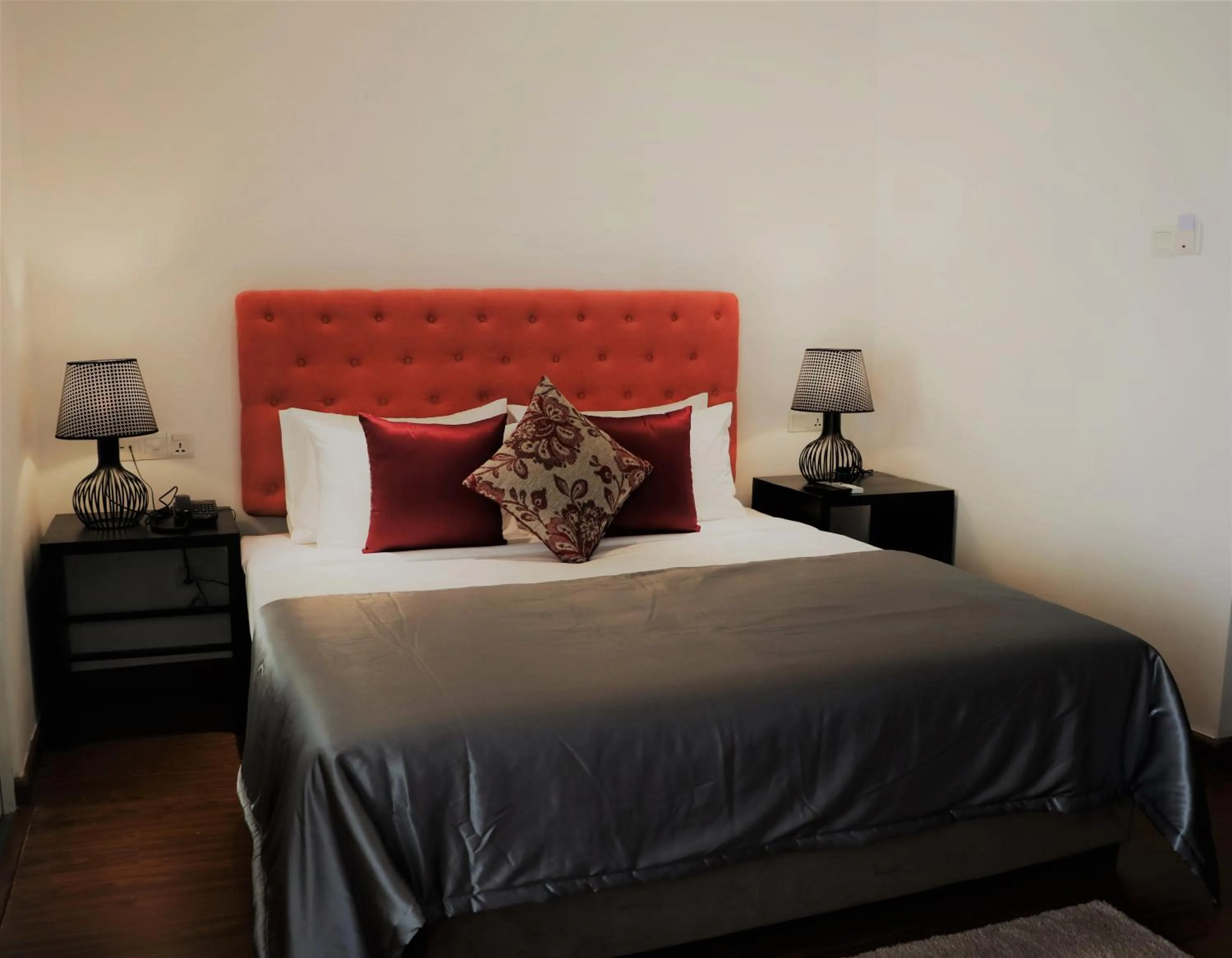 Bedroom, Bed in Daffodils Beach Negombo