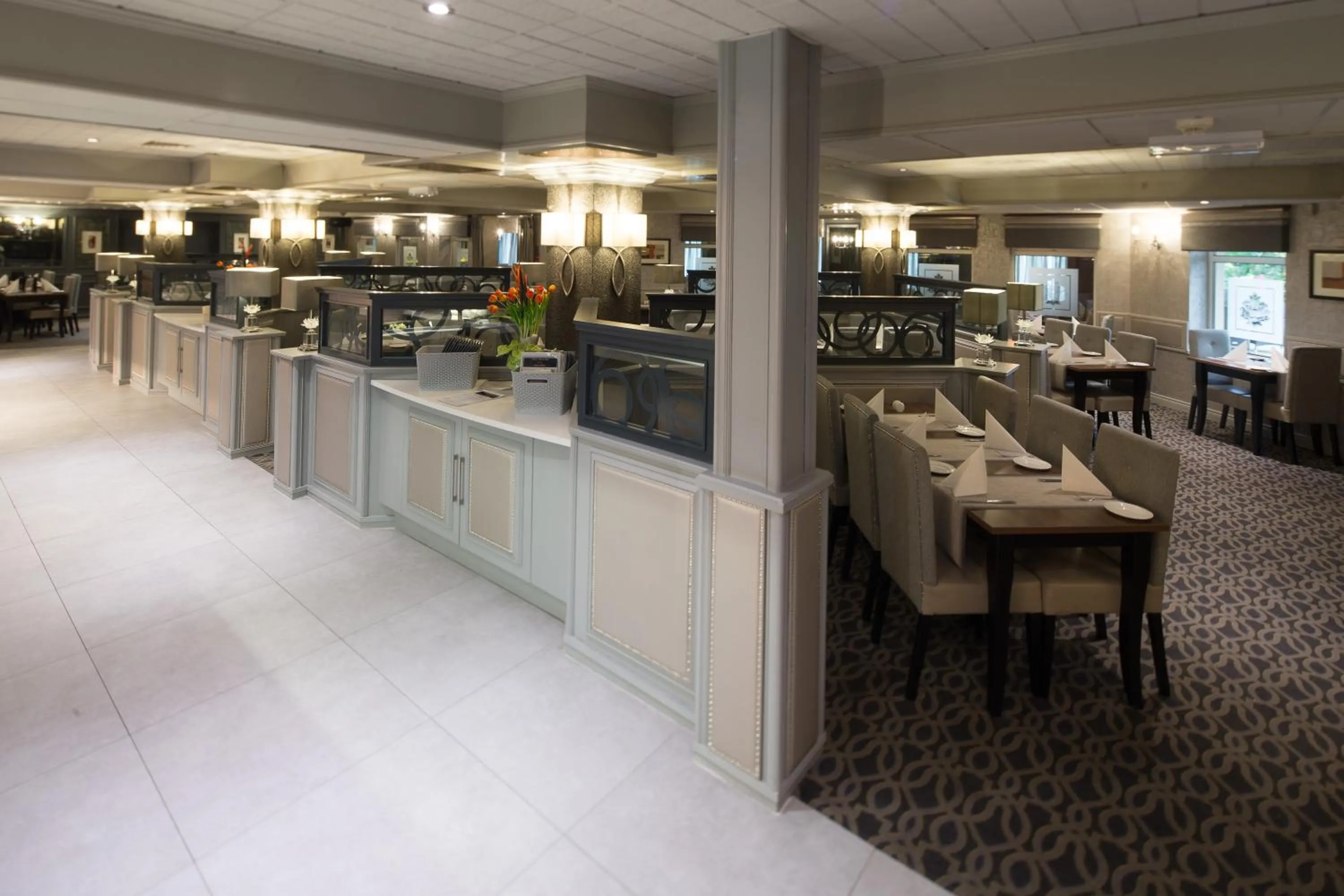 Restaurant/places to eat in Glenavon House Hotel