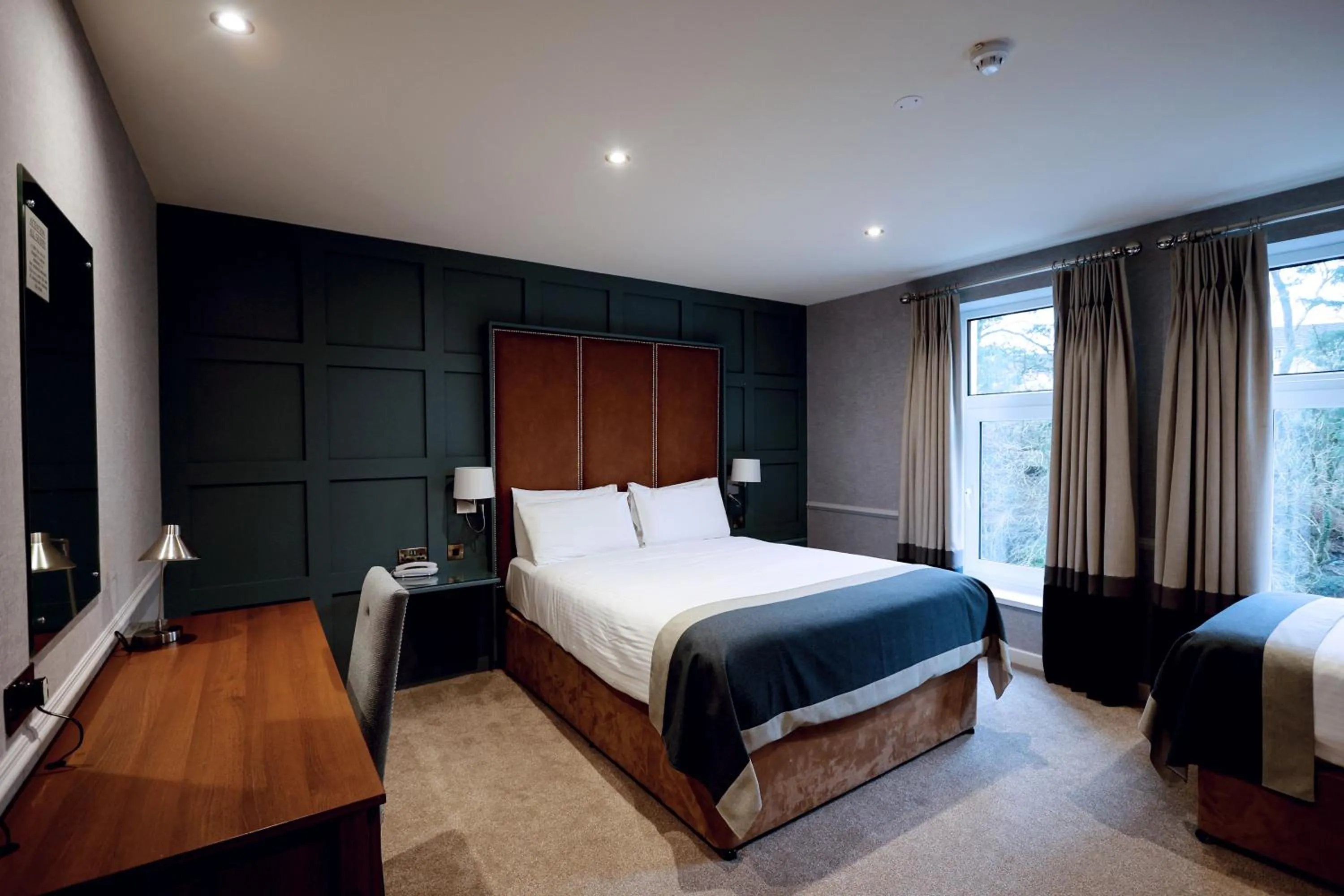 Bedroom, Bed in Glenavon House Hotel