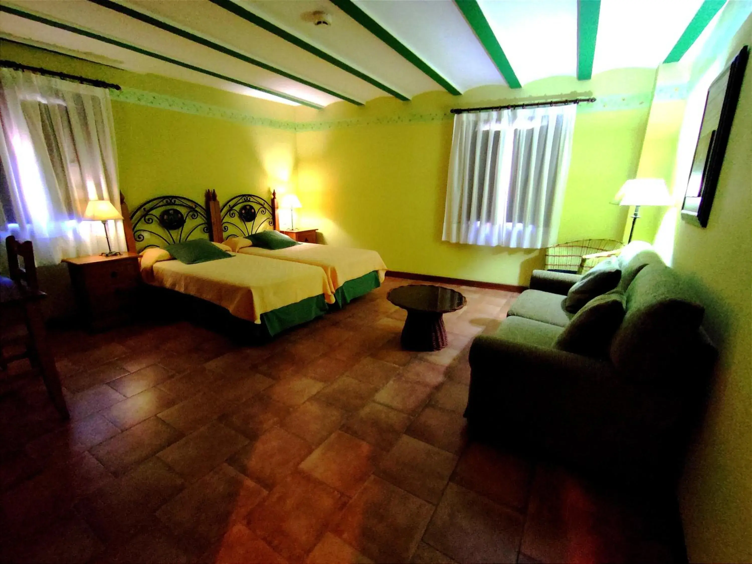 Superior Twin Room in Hotel Albarrán Superior Twin Room in Hotel Albarrán