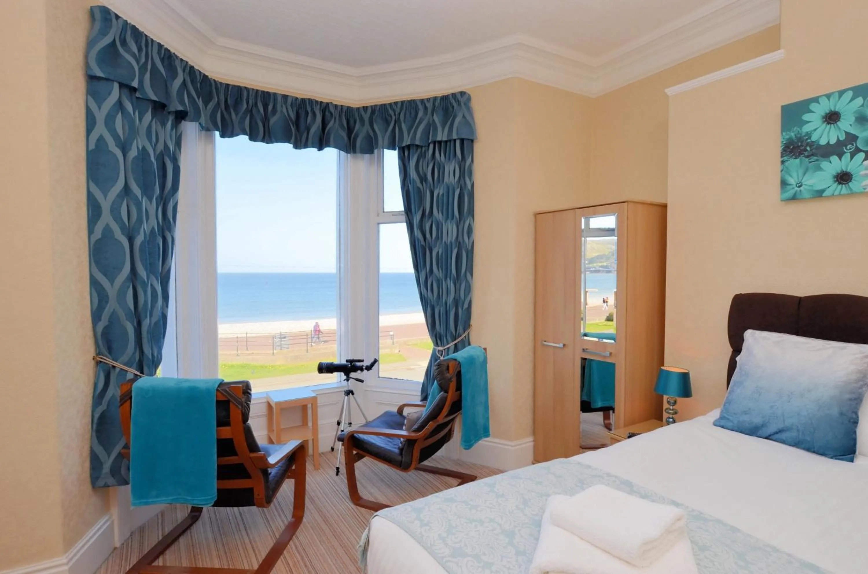 Bedroom, Bed in St. Hilary Guest House