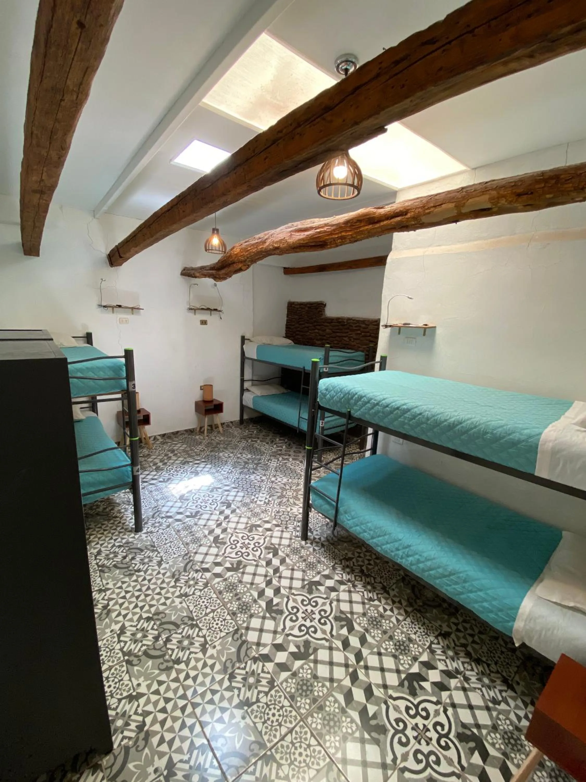 Photo of the whole room, Bed in Rey Lagarto Hostel