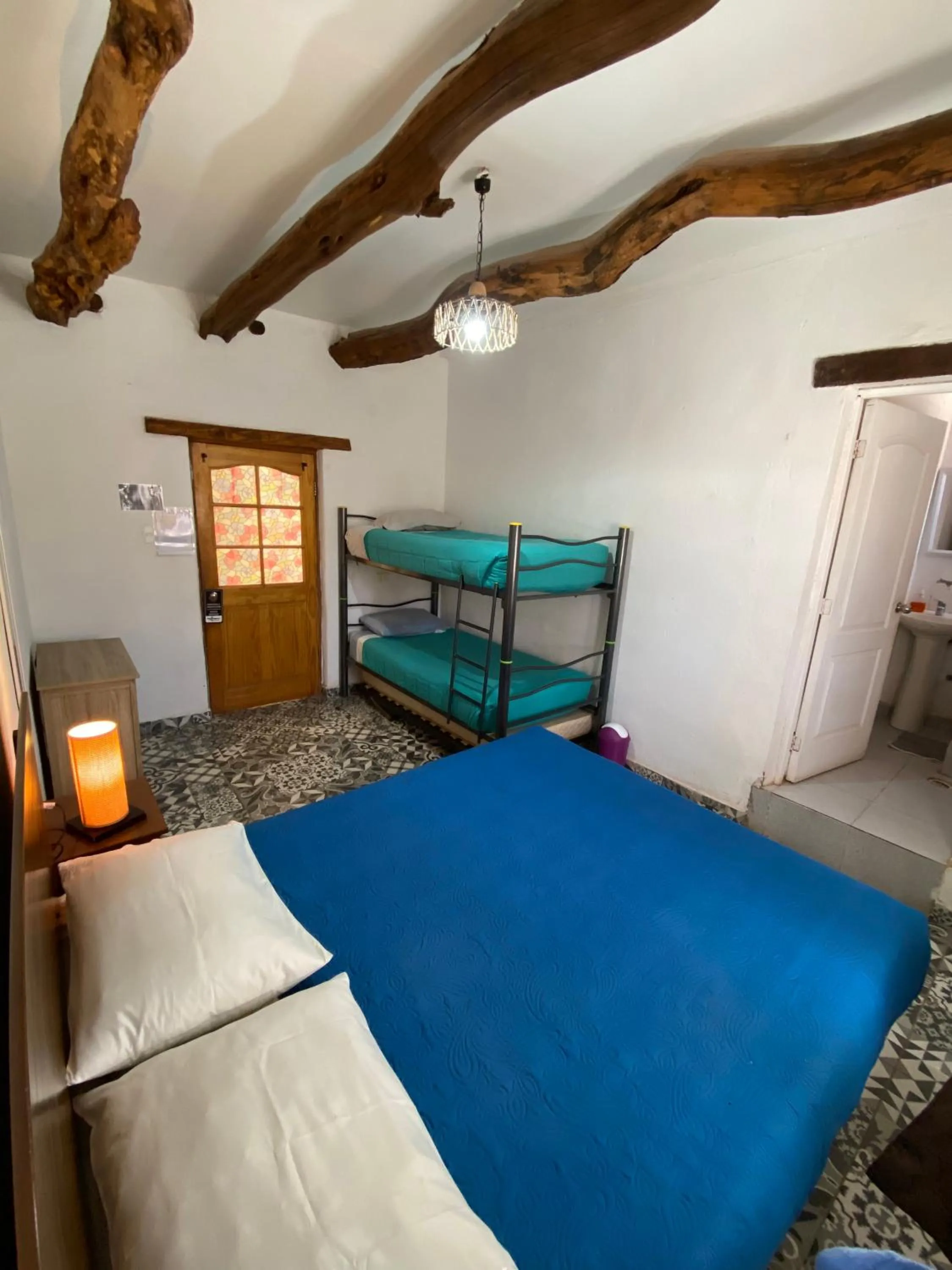 Photo of the whole room, Bed in Rey Lagarto Hostel