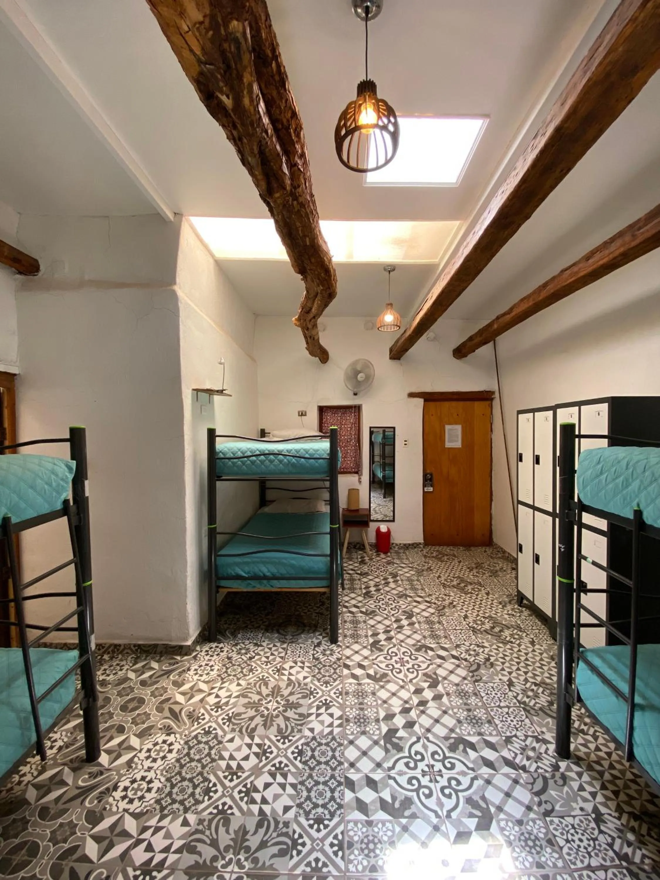 Photo of the whole room, Bed in Rey Lagarto Hostel