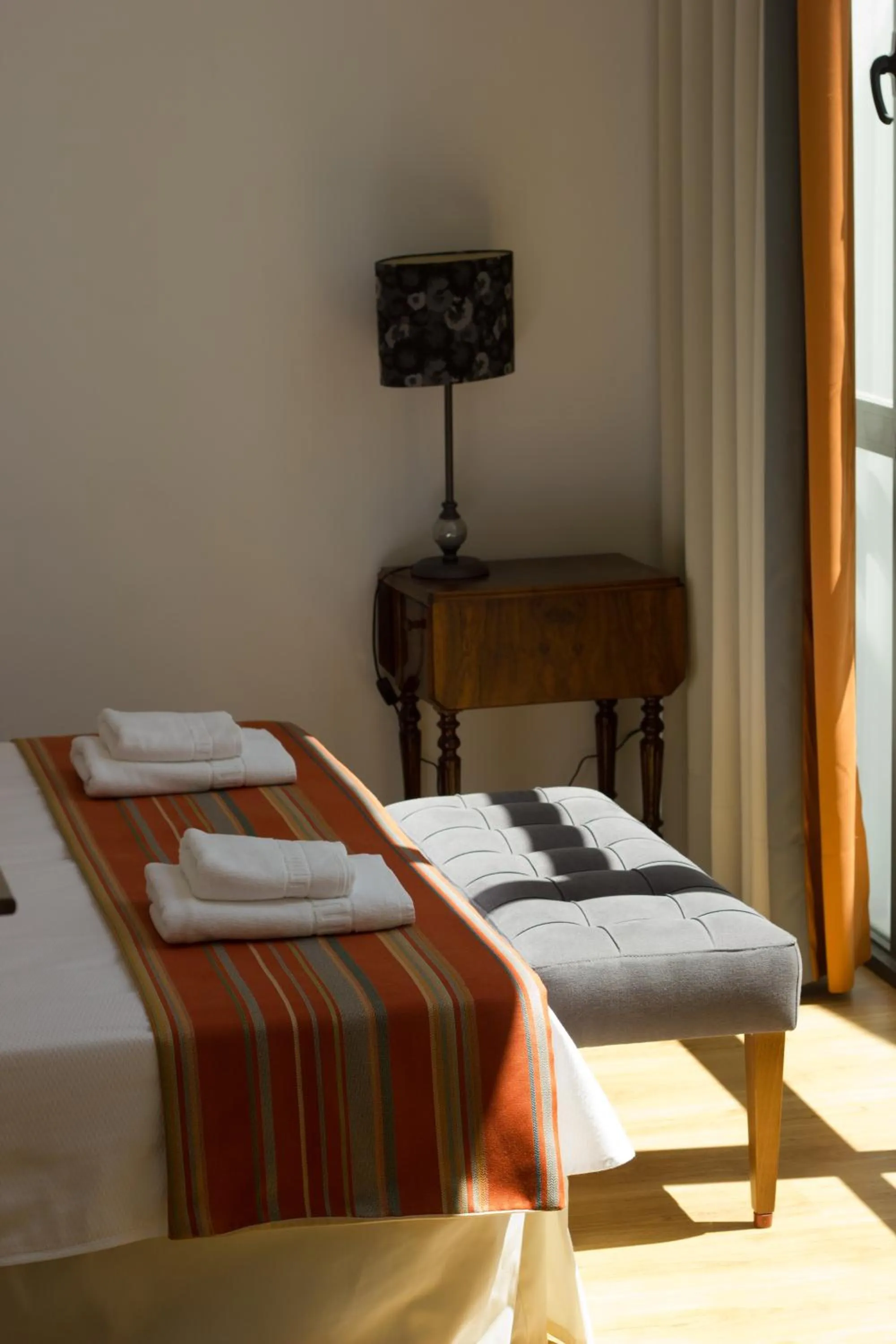 Bedroom, Bed in Life Apartments Alberto Lista