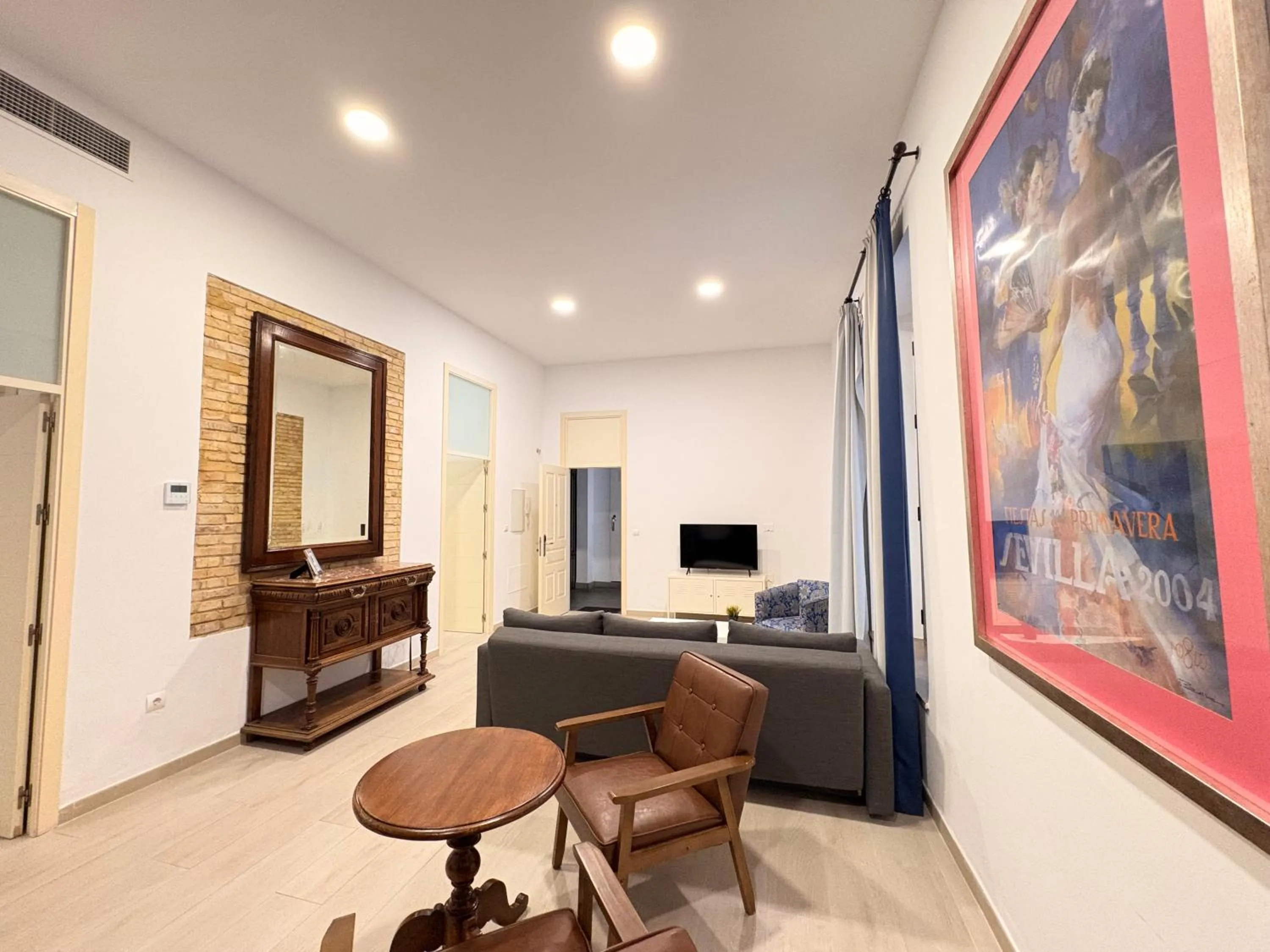 TV and multimedia in Life Apartments Alberto Lista