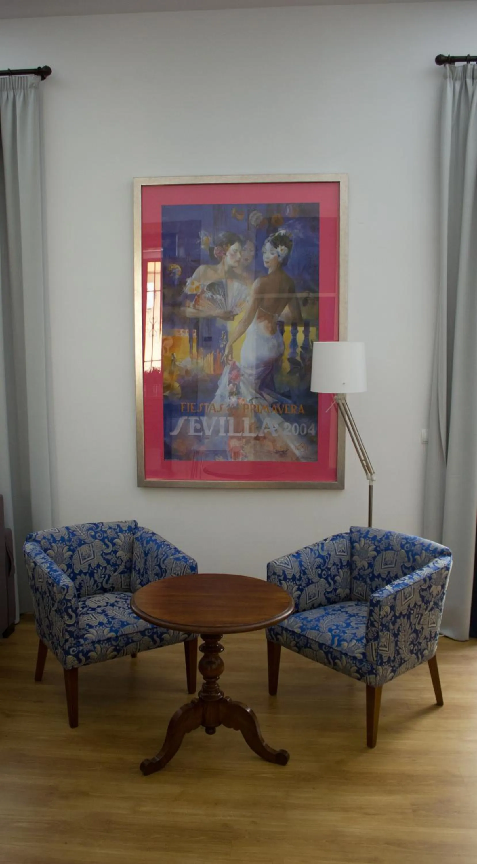 Seating area in Life Apartments Alberto Lista